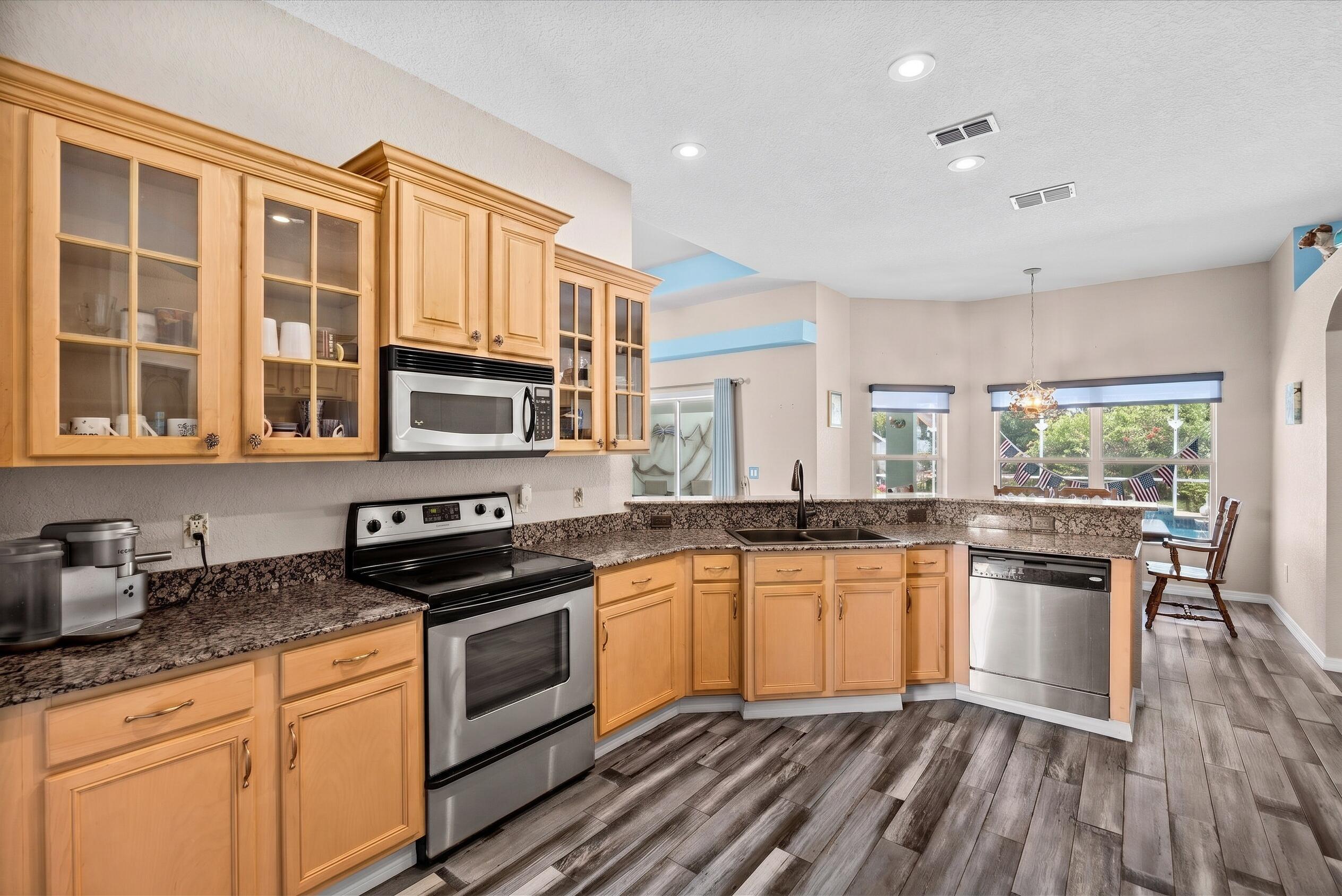 631 SE Stow Terrace, Port St. Lucie, FL 34984, Port St. Lucie - Photo 5