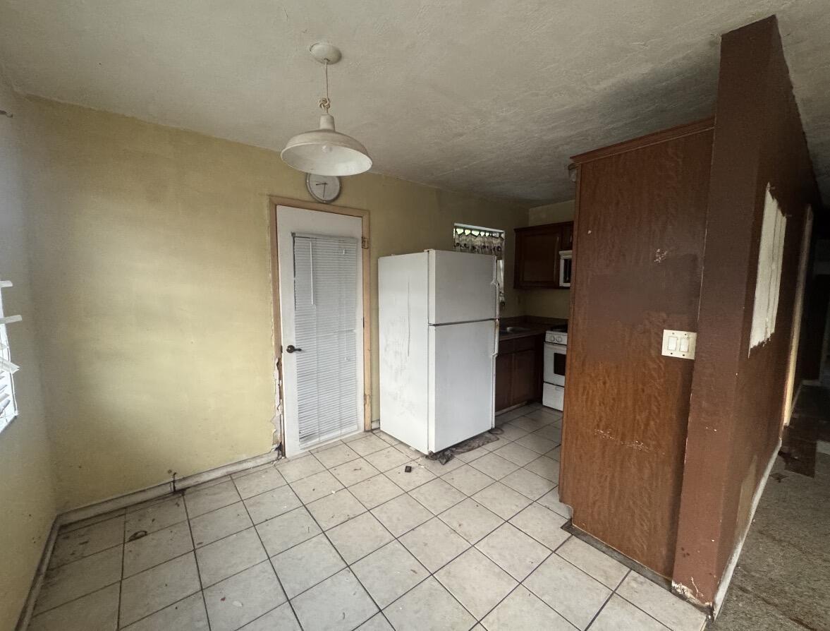 313 SW 15TH Terrace, Delray Beach, FL 33444, Delray Beach - Photo 4