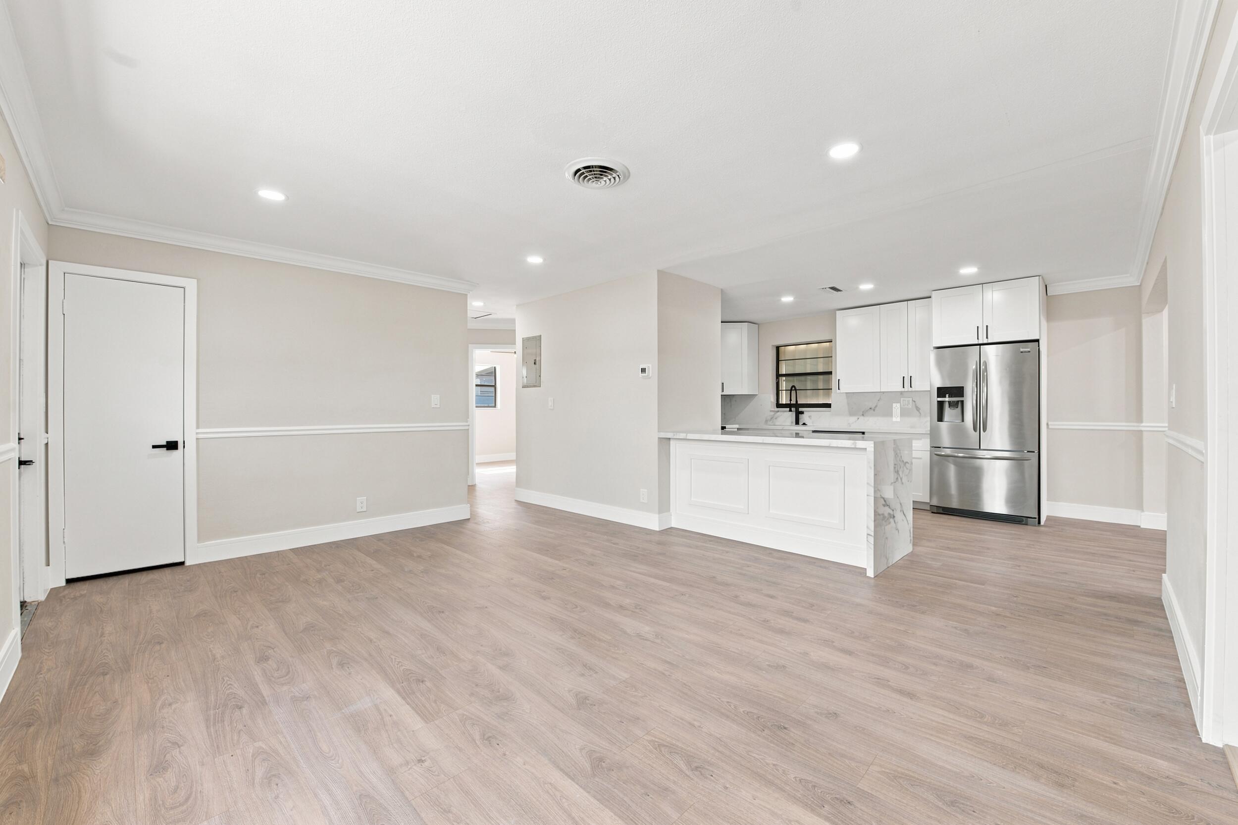 6115 SW 3rd Street, Margate, FL 33068, Margate - Photo 3