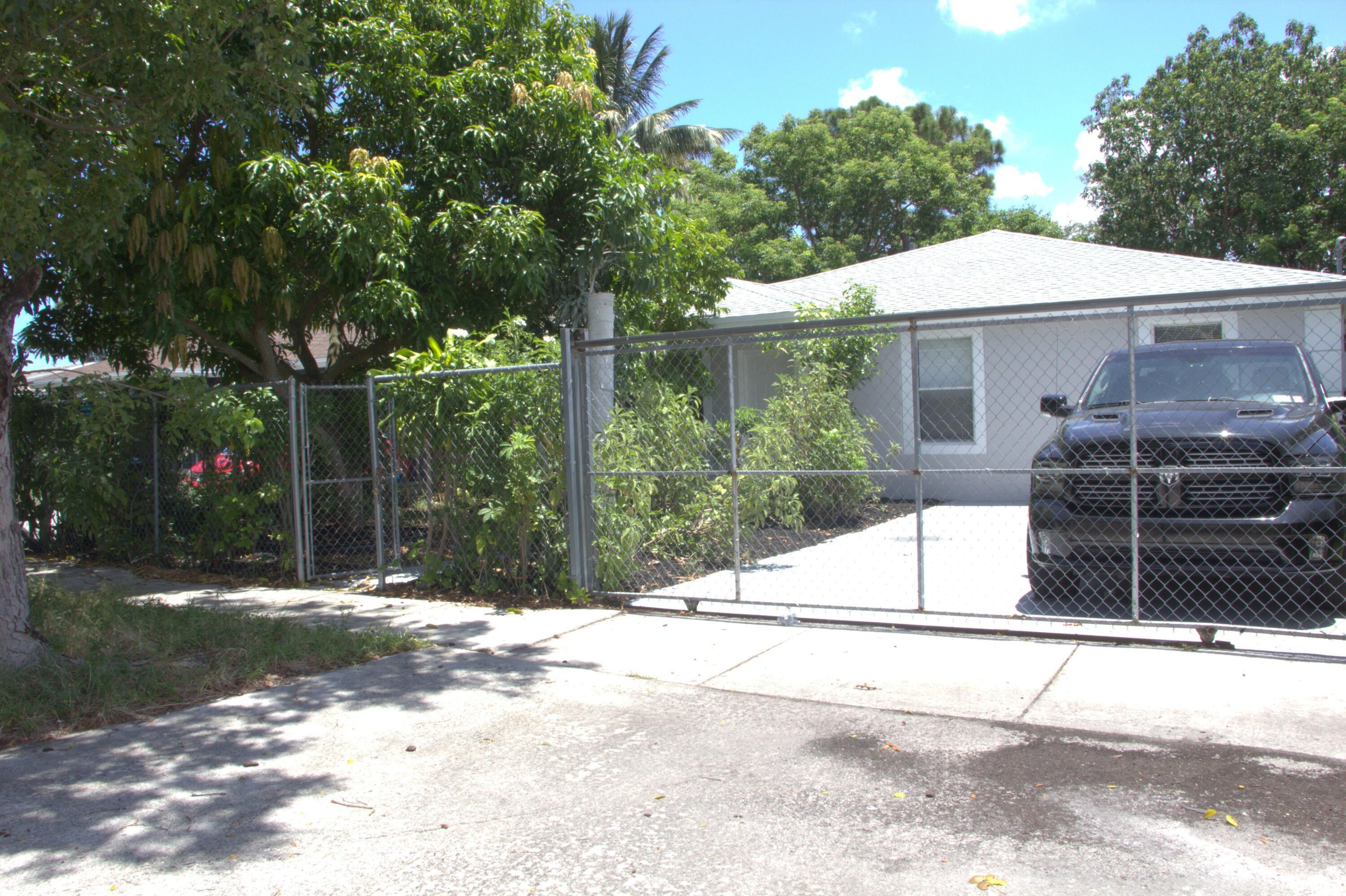 1724 NW 152ND Terrace, Miami Gardens, FL 33054, Miami Gardens