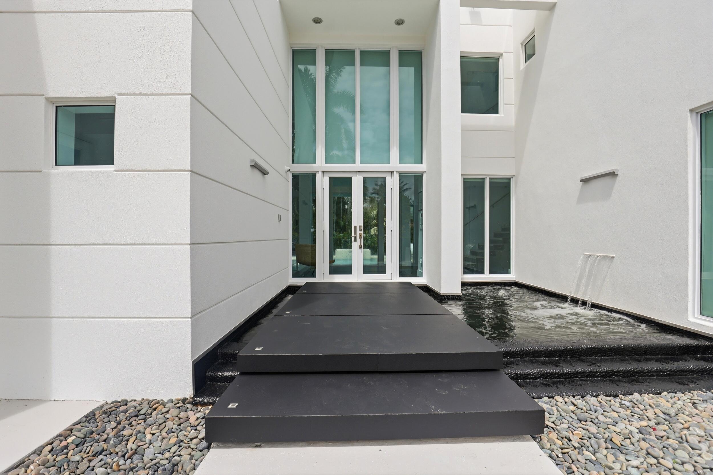 3017 N ATLANTIC Boulevard, Fort Lauderdale, FL 33308, Fort Lauderdale - Photo 3