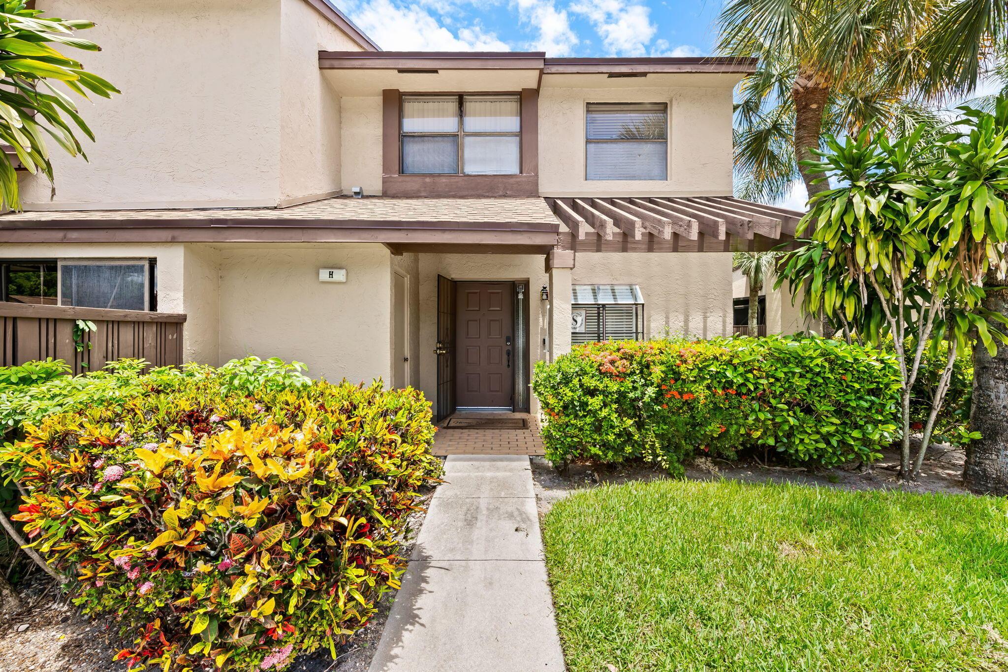 3952 COCOPLUM Circle 3646, Coconut Creek, FL 33063, Coconut Creek