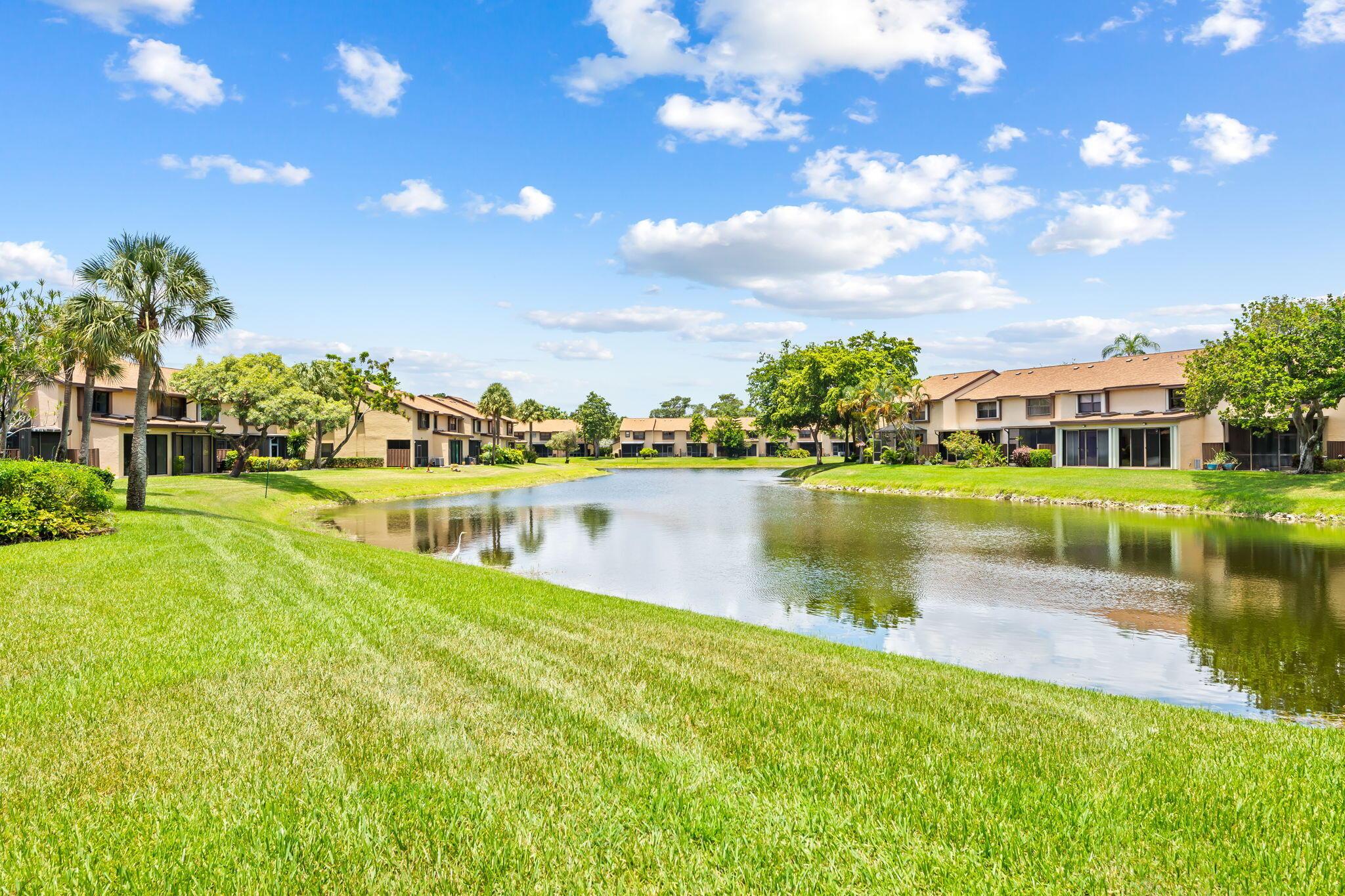 3952 COCOPLUM Circle 3646, Coconut Creek, FL 33063, Coconut Creek - Photo 2