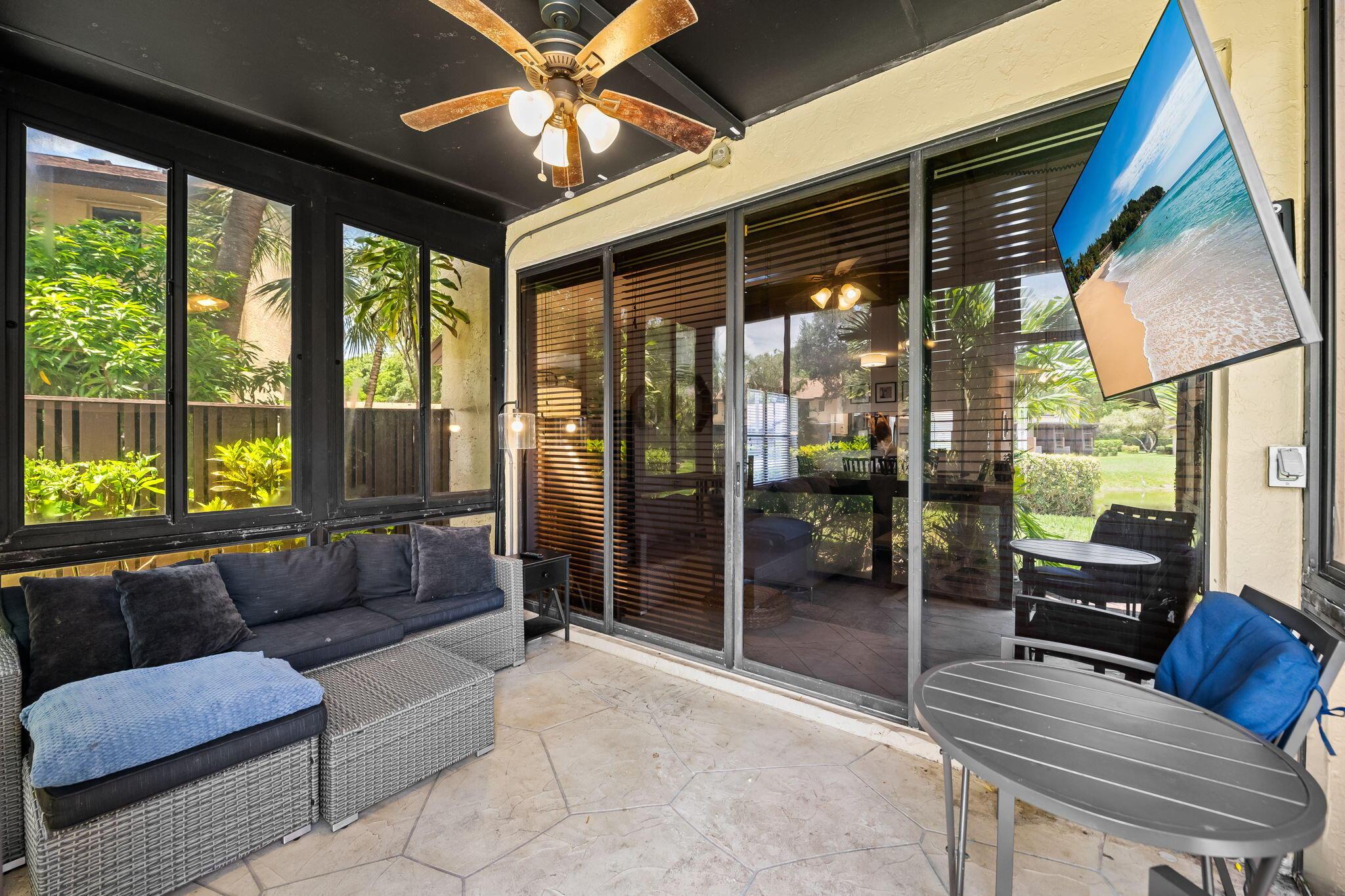 3952 COCOPLUM Circle 3646, Coconut Creek, FL 33063, Coconut Creek - Photo 4