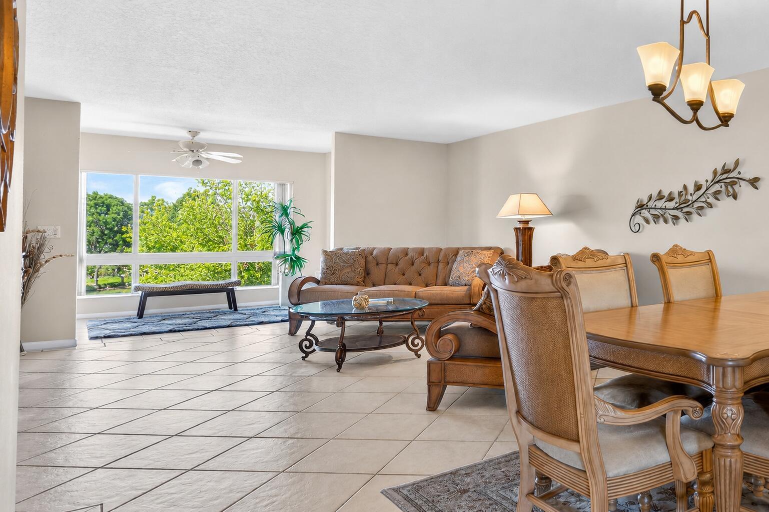 5906 CRYSTAL SHORES Drive 404, Boynton Beach, FL 33437, Boynton Beach