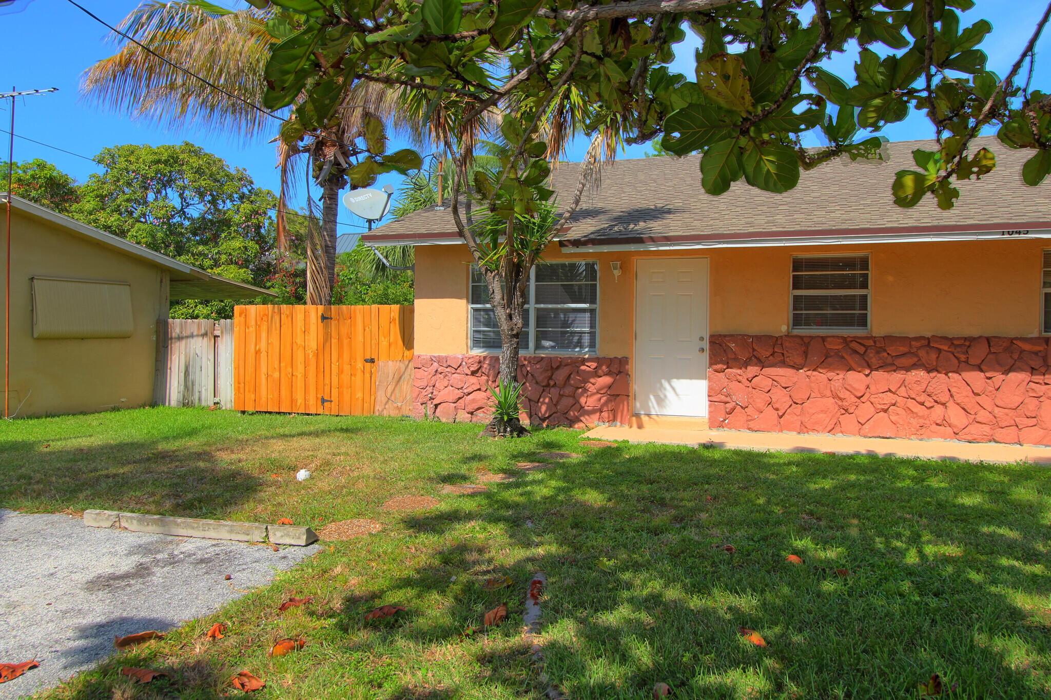1045 Miami Boulevard A, Delray Beach, FL 33483, Delray Beach - Photo 2
