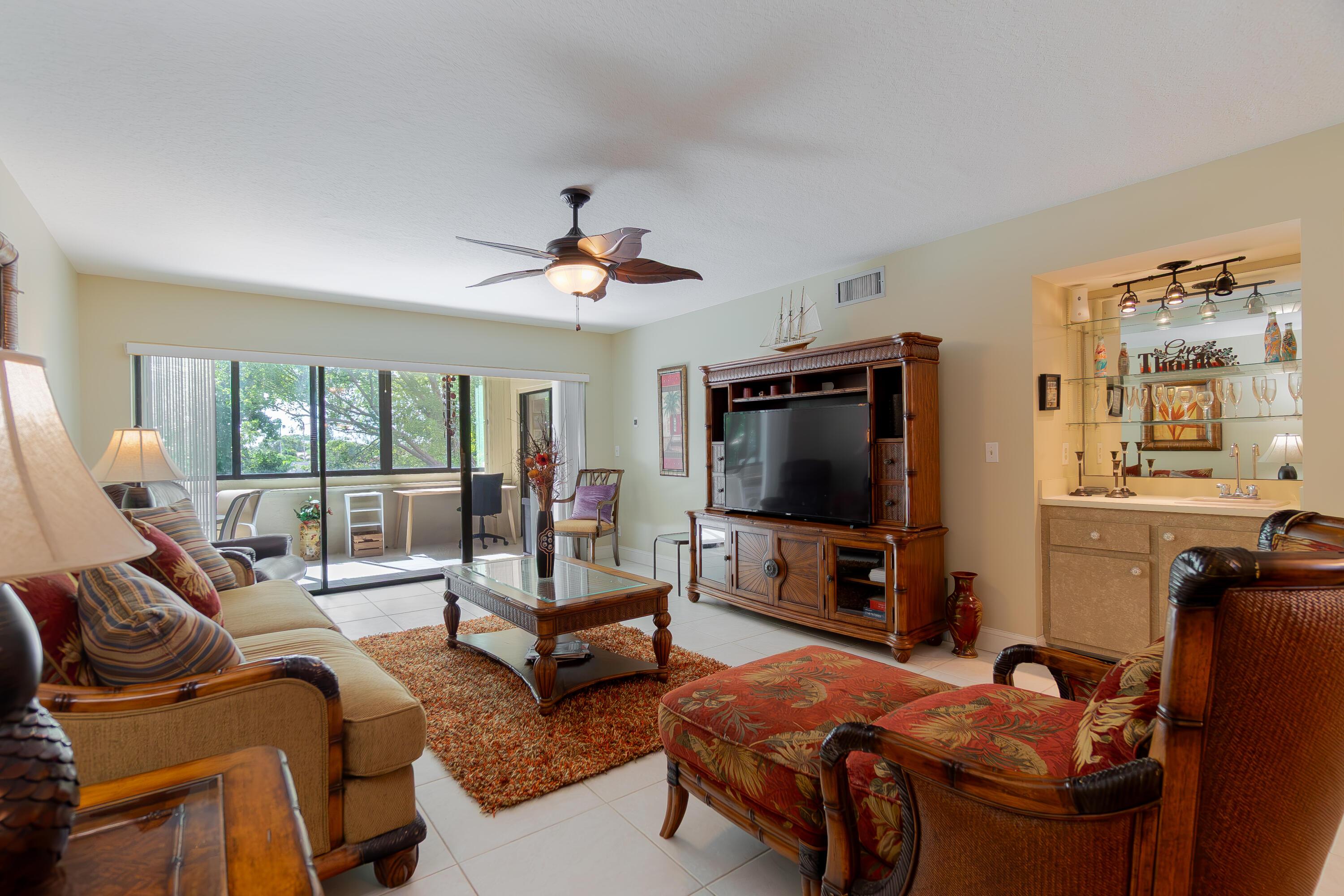 12524 SHORELINE Drive 302, Wellington, FL 33414, Wellington - Photo 5