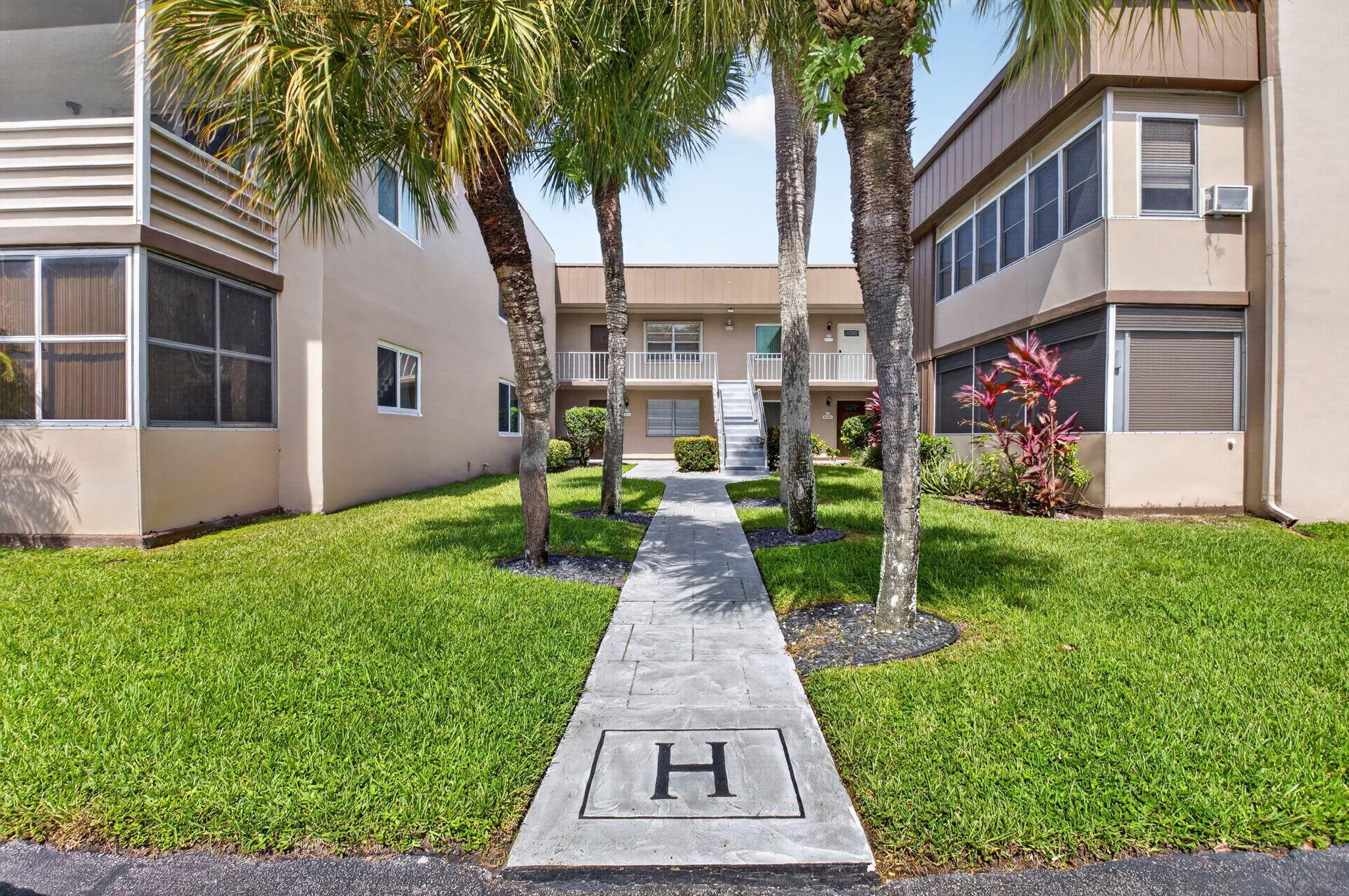 352 PIEDMONT H, Delray Beach, FL 33484, Delray Beach - Photo 2