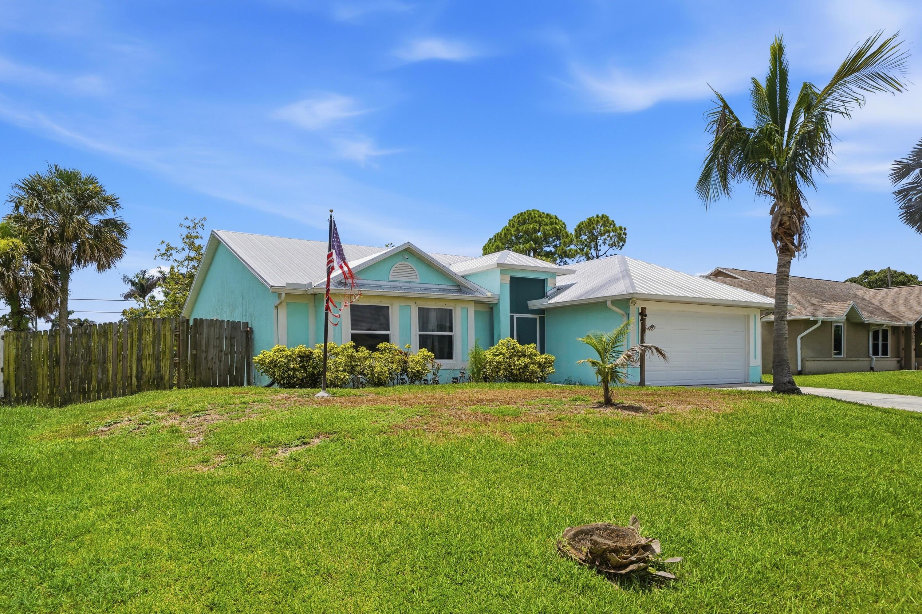 1074 SW BARBAROSA Avenue SW, Port St. Lucie, FL 34953, Port St. Lucie - Photo 3