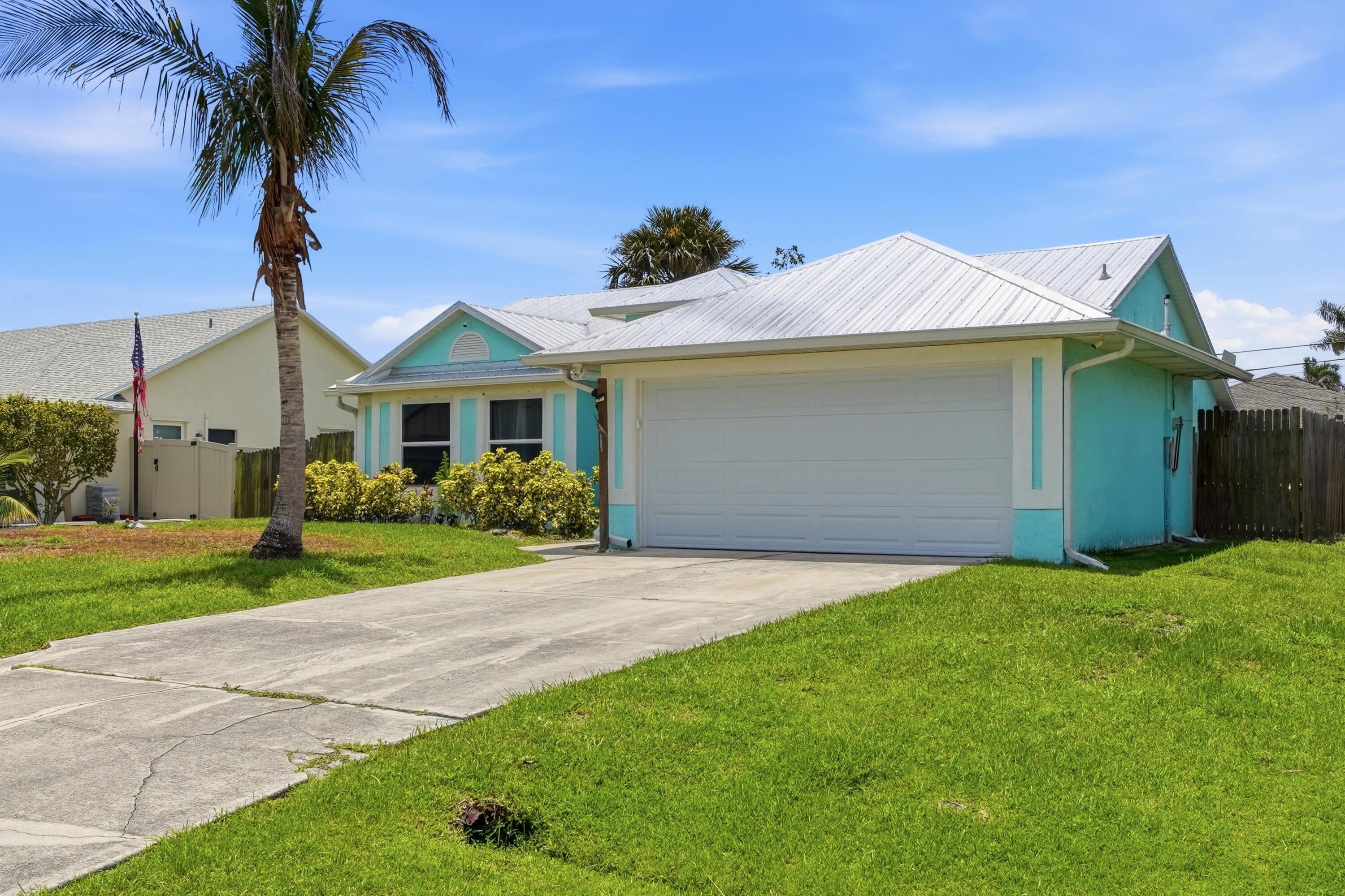 1074 SW BARBAROSA Avenue SW, Port St. Lucie, FL 34953, Port St. Lucie - Photo 5