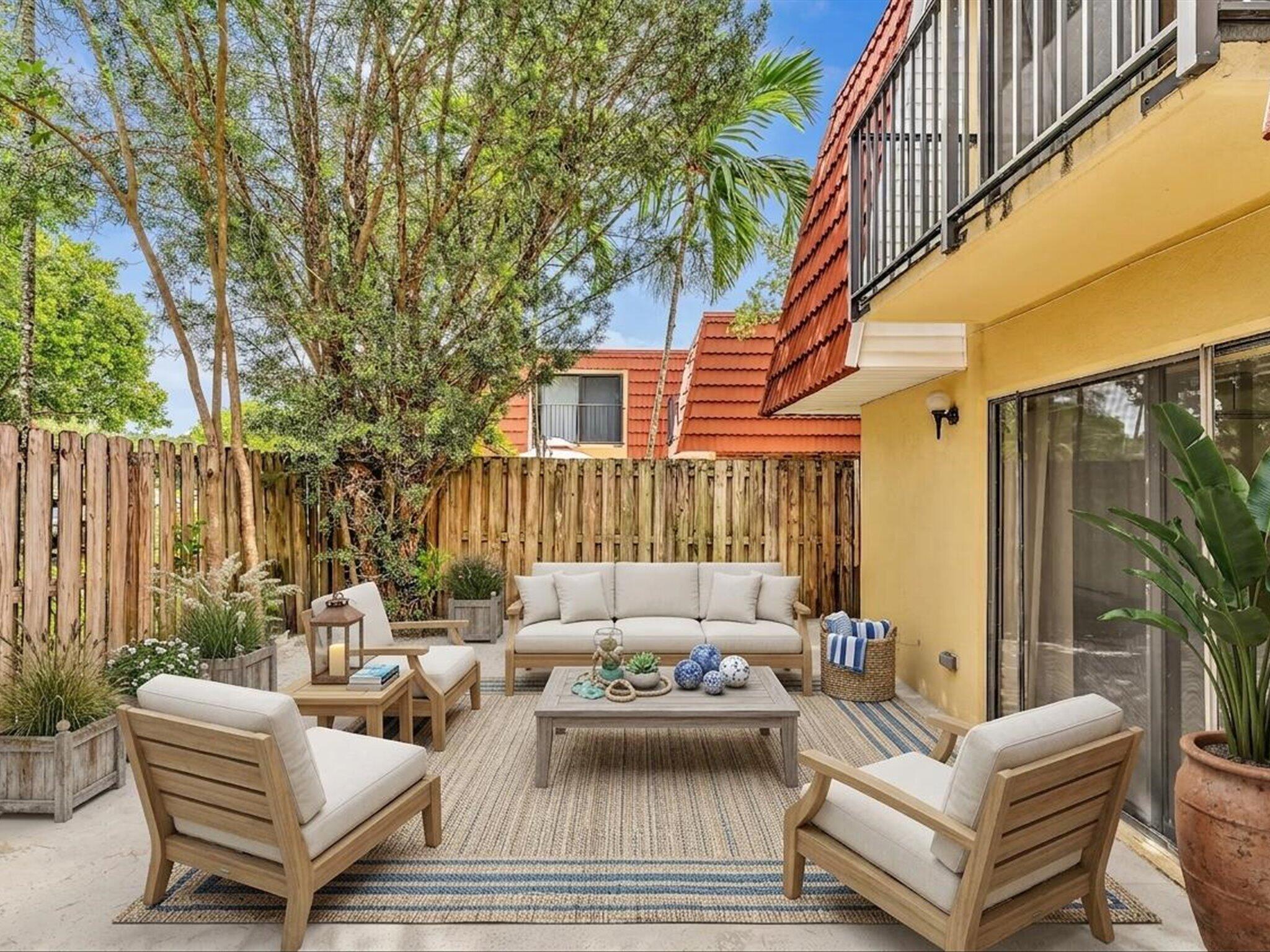 713 NW 99th Circle, Plantation, FL 33324, Plantation