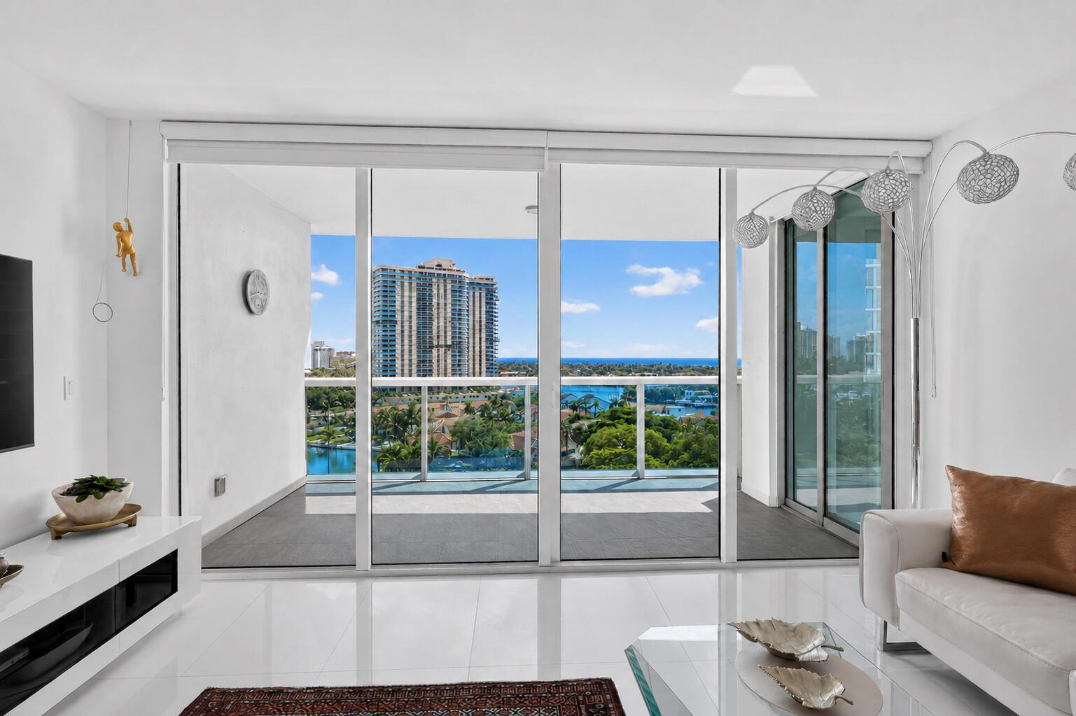 19400 Turnberry Way 921, Aventura, FL 33180, Aventura - Photo 3