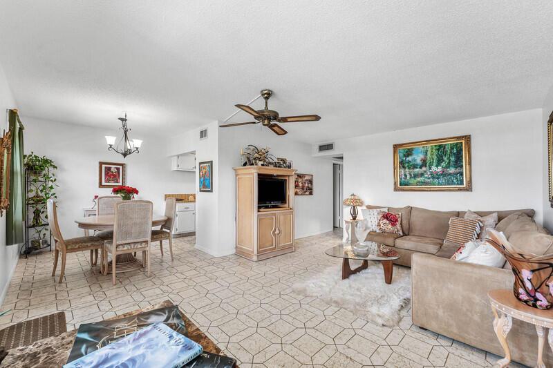 4019 CAMBRIDGE A, Deerfield Beach, FL 33442, Deerfield Beach - Photo 5