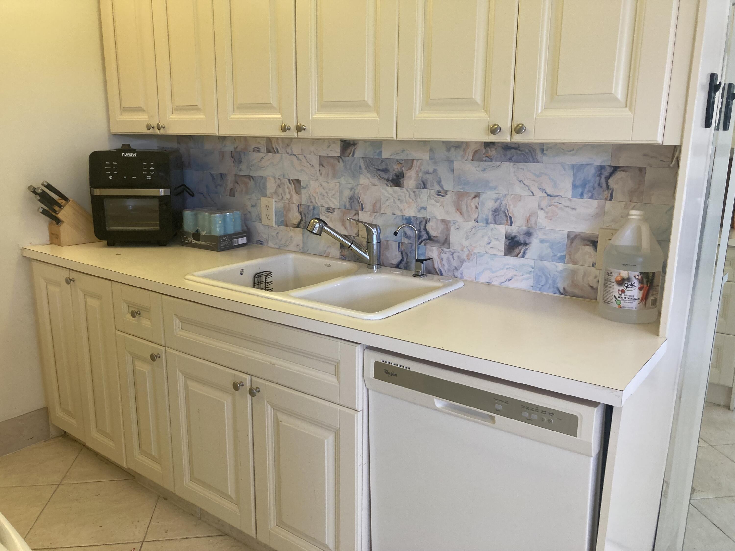 1097 CORNWALL E, Boca Raton, FL 33434, Boca Raton - Photo 5