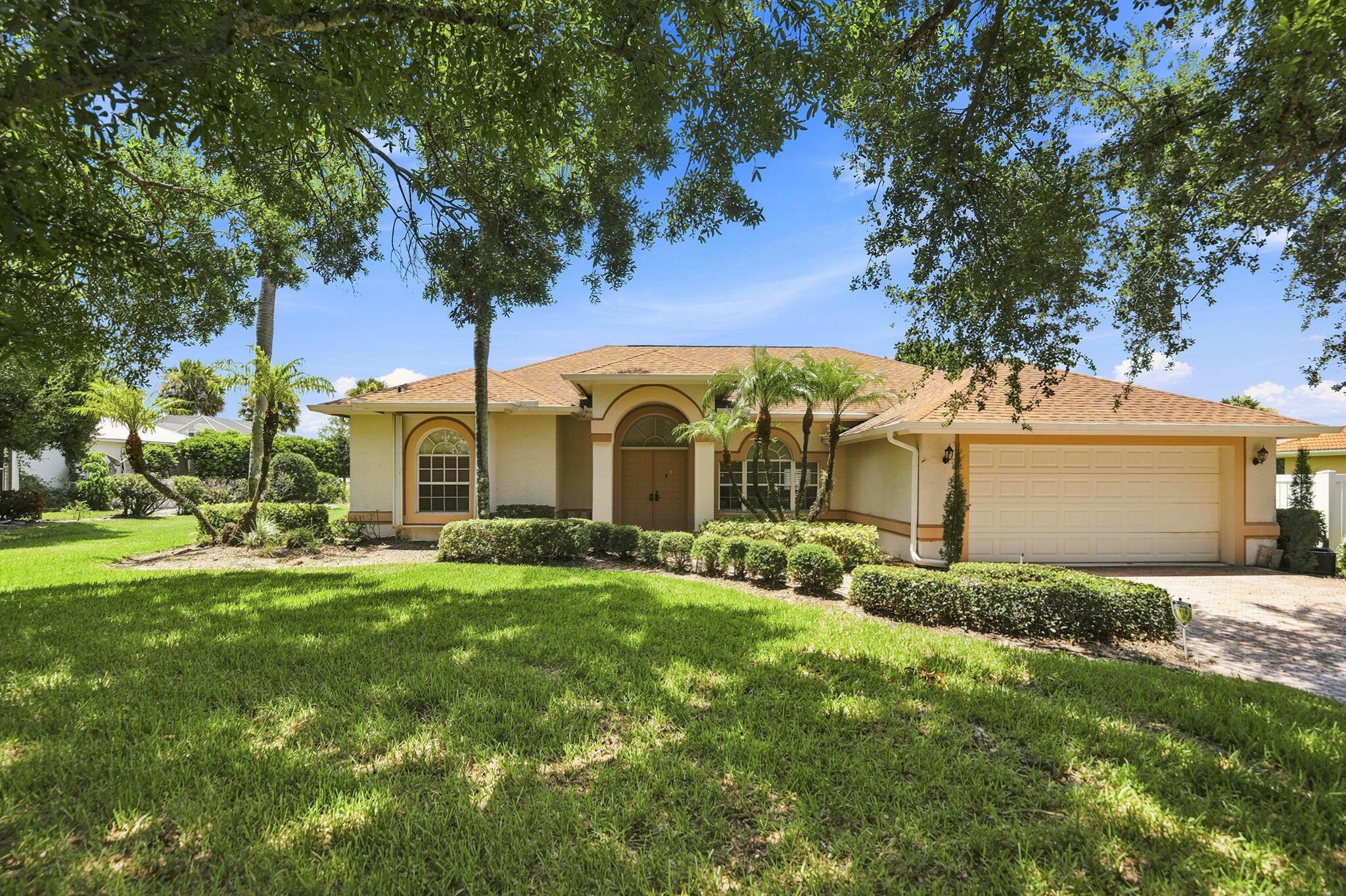 2624 SW River Shore Drive, FL 34984, null - Photo 3