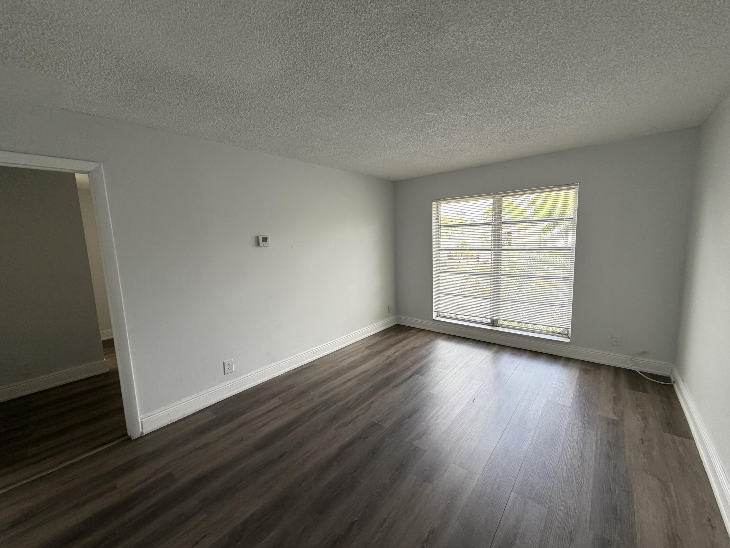 4419 TREEHOUSE Lane 22G, Tamarac, FL 33319, Tamarac - Photo 5