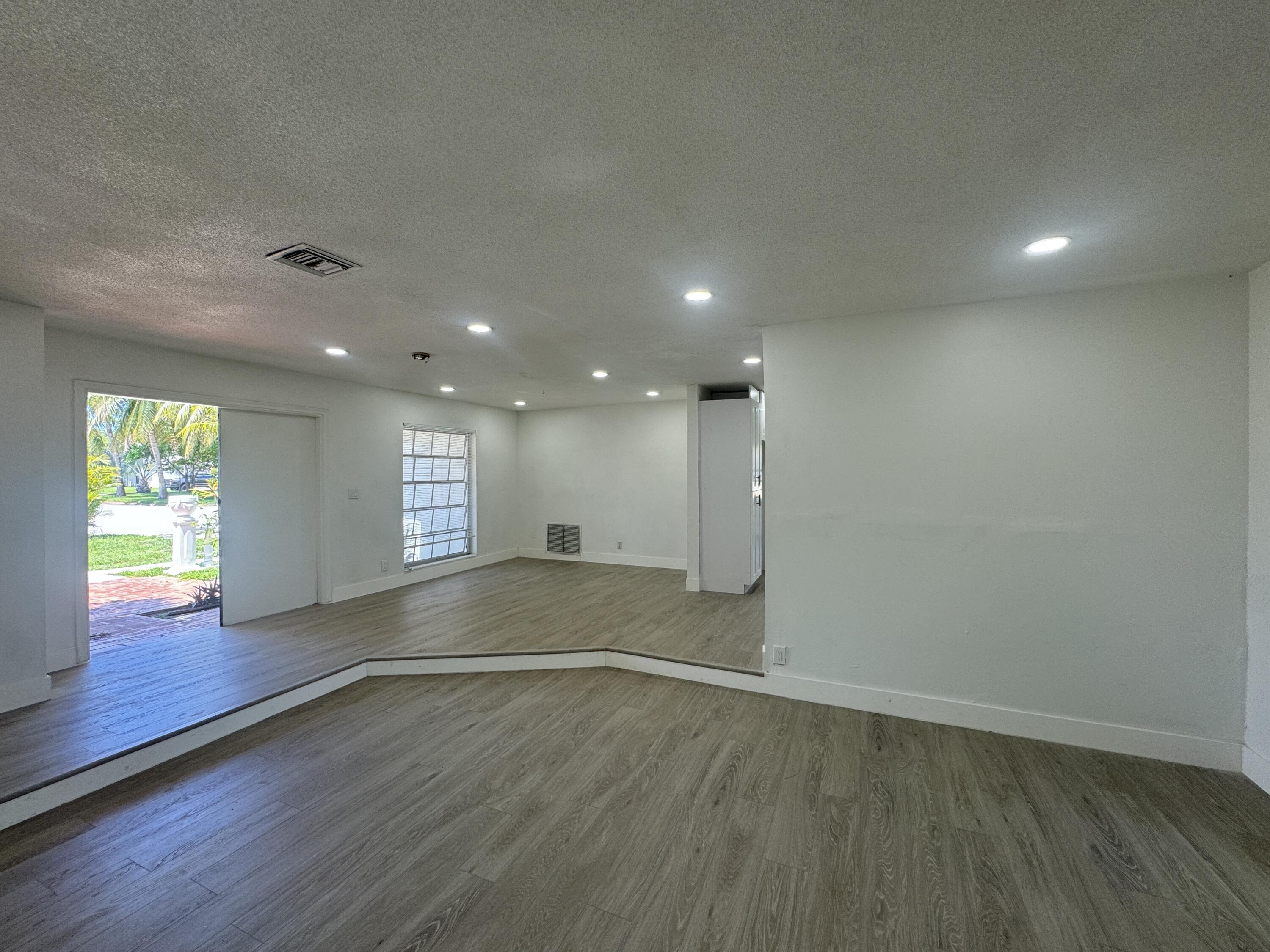 6260 SW 6TH Street, Margate, FL 33068, Margate