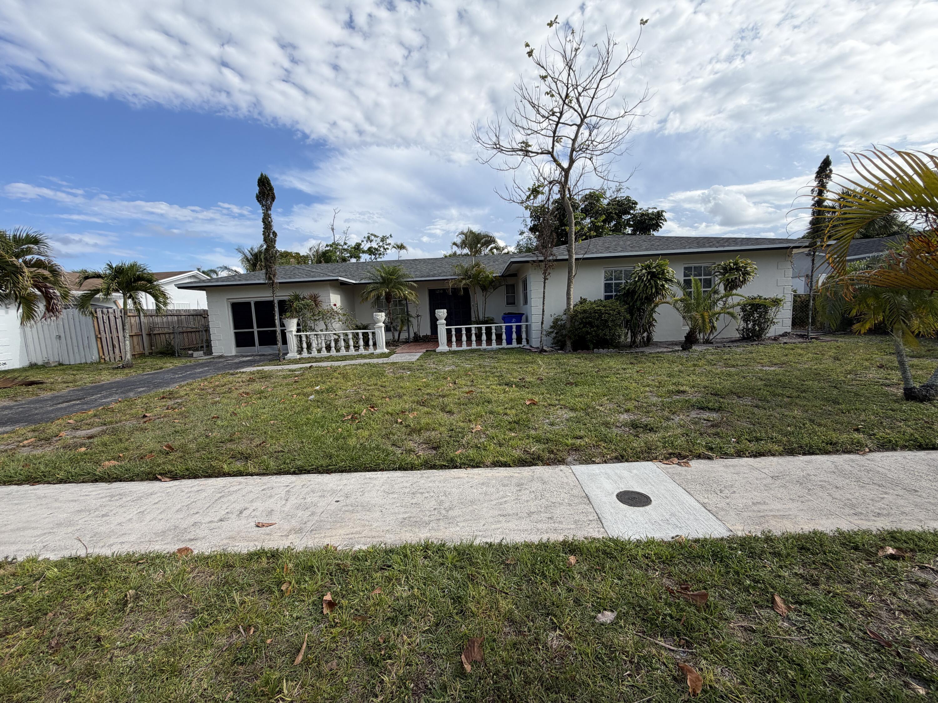 6260 SW 6TH Street, Margate, FL 33068, Margate - Photo 4