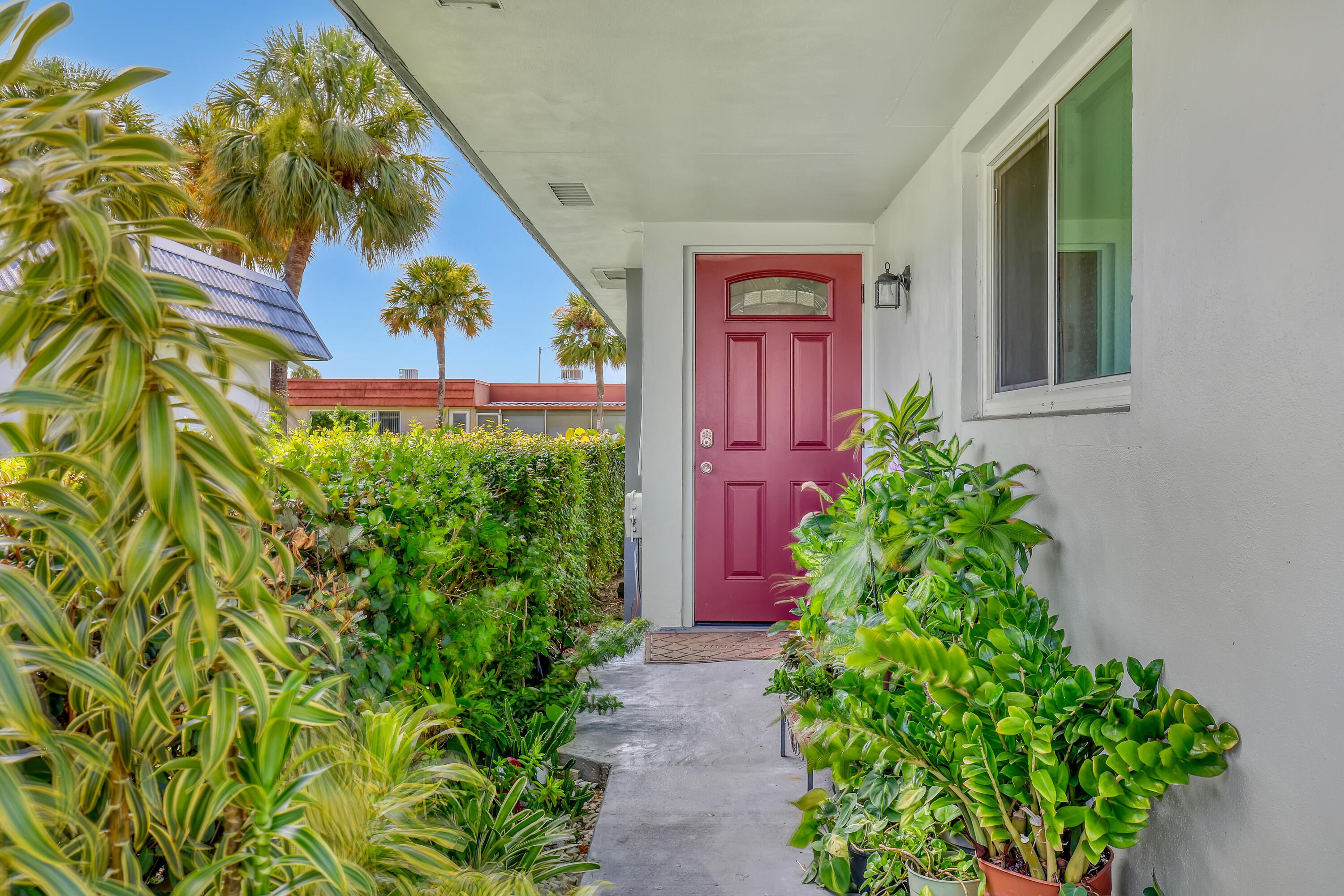 2886 Fernley Drive E 5, West Palm Beach, FL 33415, West Palm Beach - Photo 4