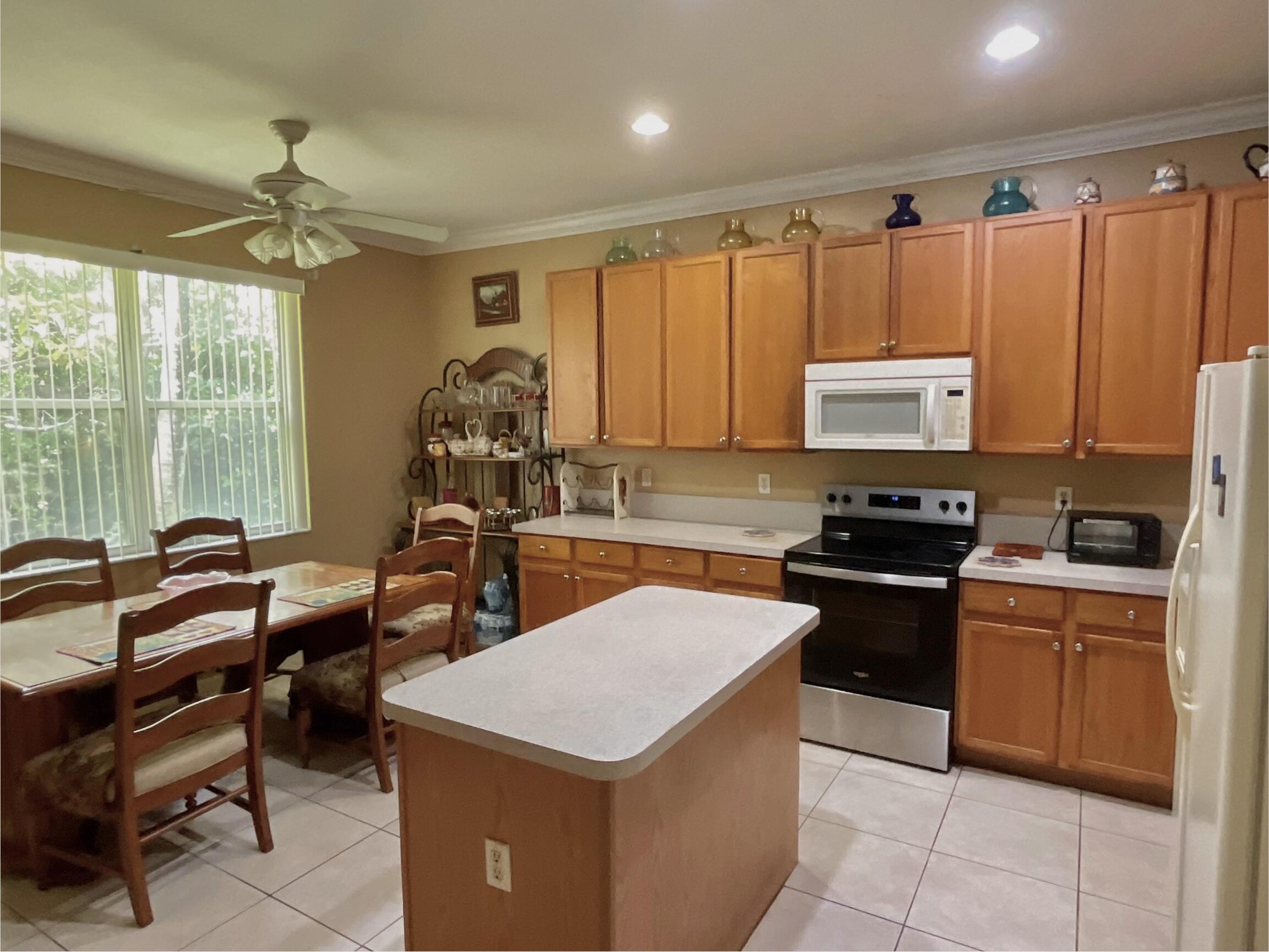 1292 Stonehaven Estates Drive, West Palm Beach, FL 33411, West Palm Beach - Photo 4