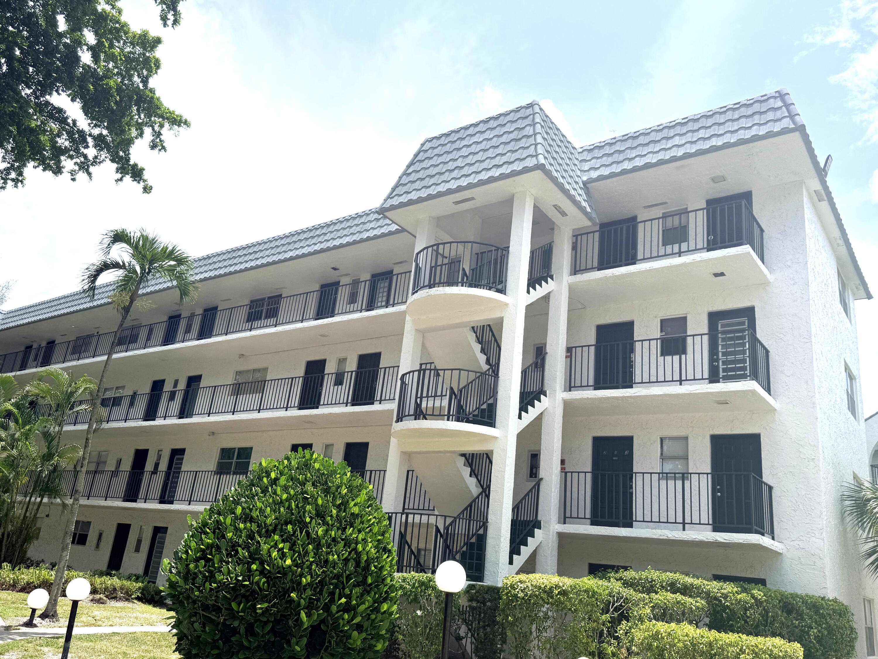 3360 SPANISH MOSS Terrace 313, Lauderhill, FL 33319, Lauderhill
