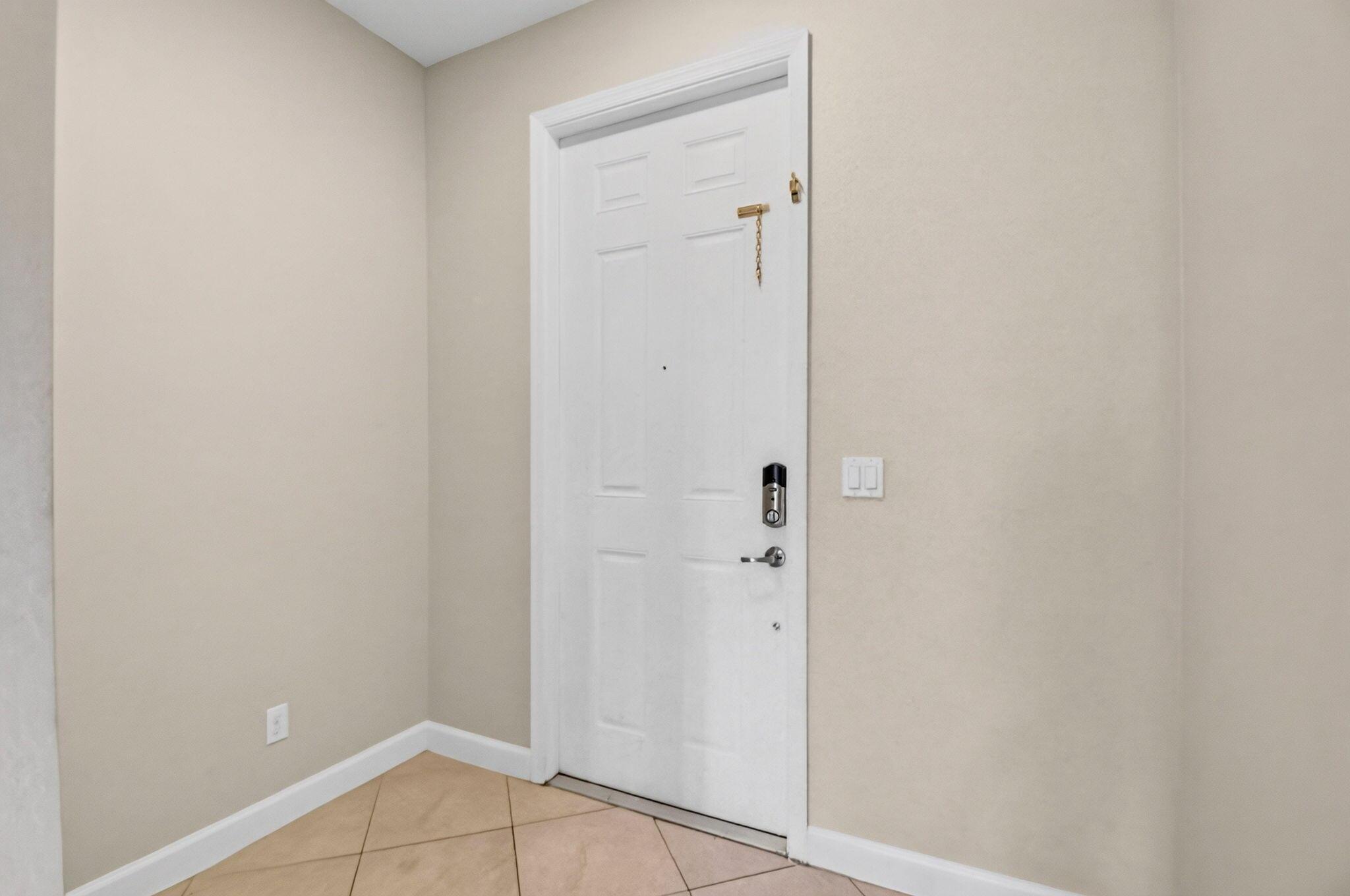 5045 Ellery Terrace, West Palm Beach, FL 33417, West Palm Beach - Photo 5