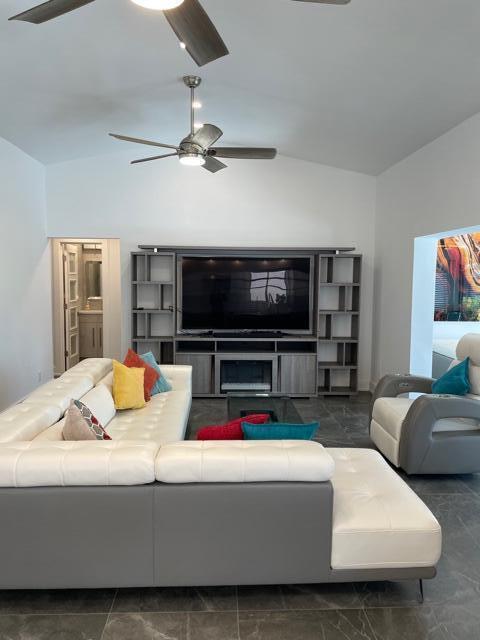 10 COLUMBIA Court, Deerfield Beach, FL 33442, Deerfield Beach - Photo 5