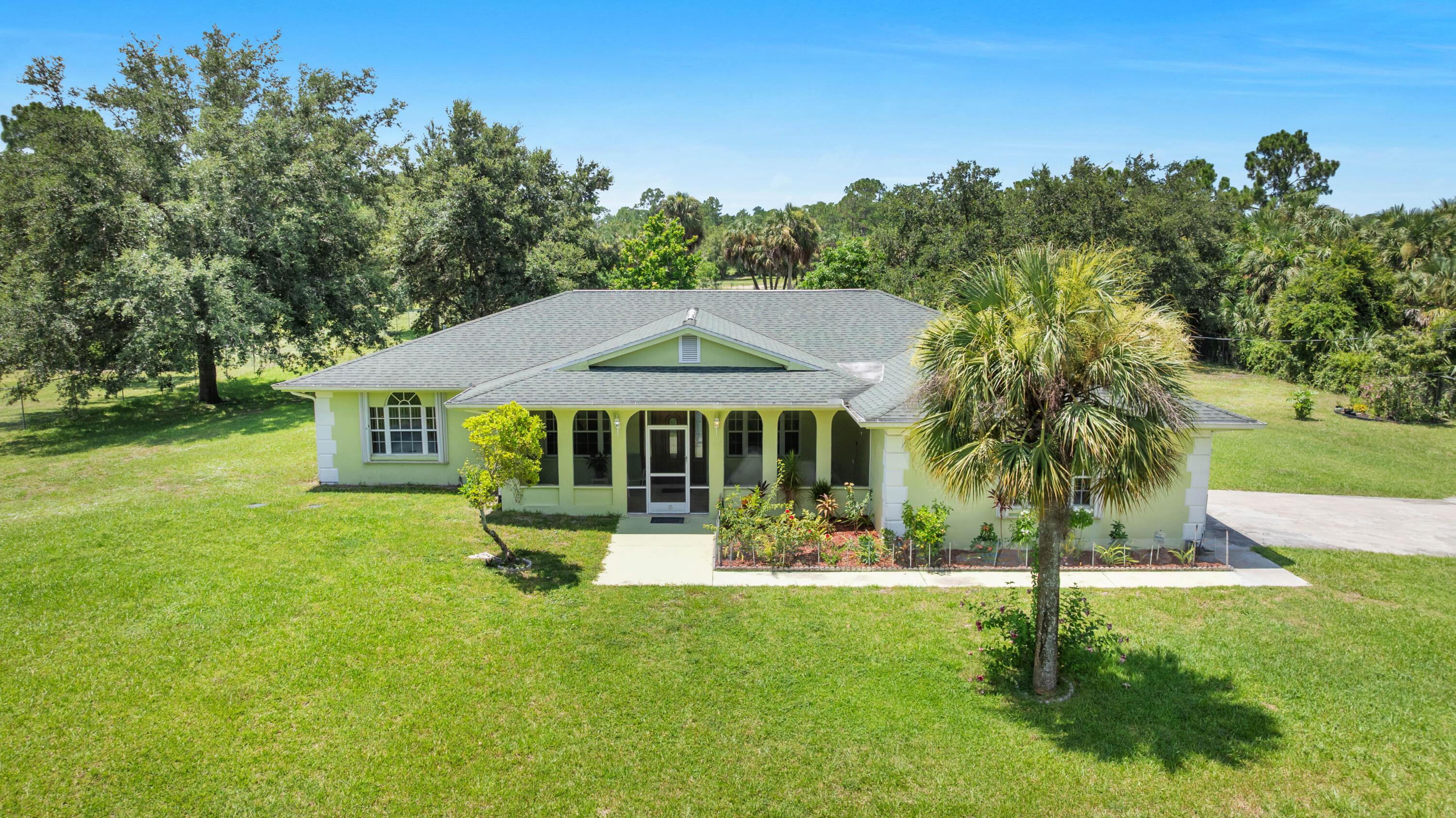 420 18TH Avenue NE, Naples, FL 34120, Naples
