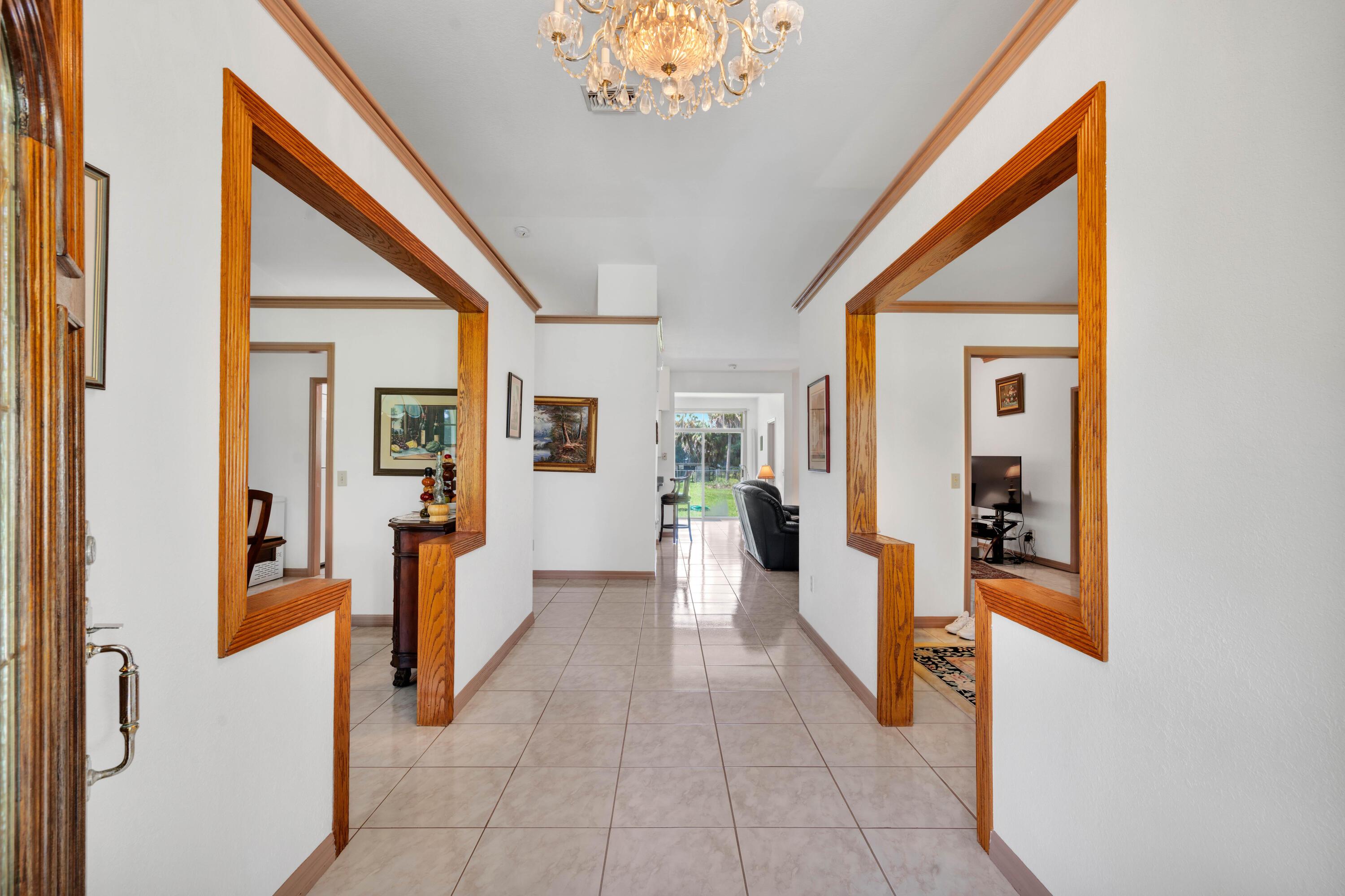 420 18TH Avenue NE, Naples, FL 34120, Naples - Photo 2