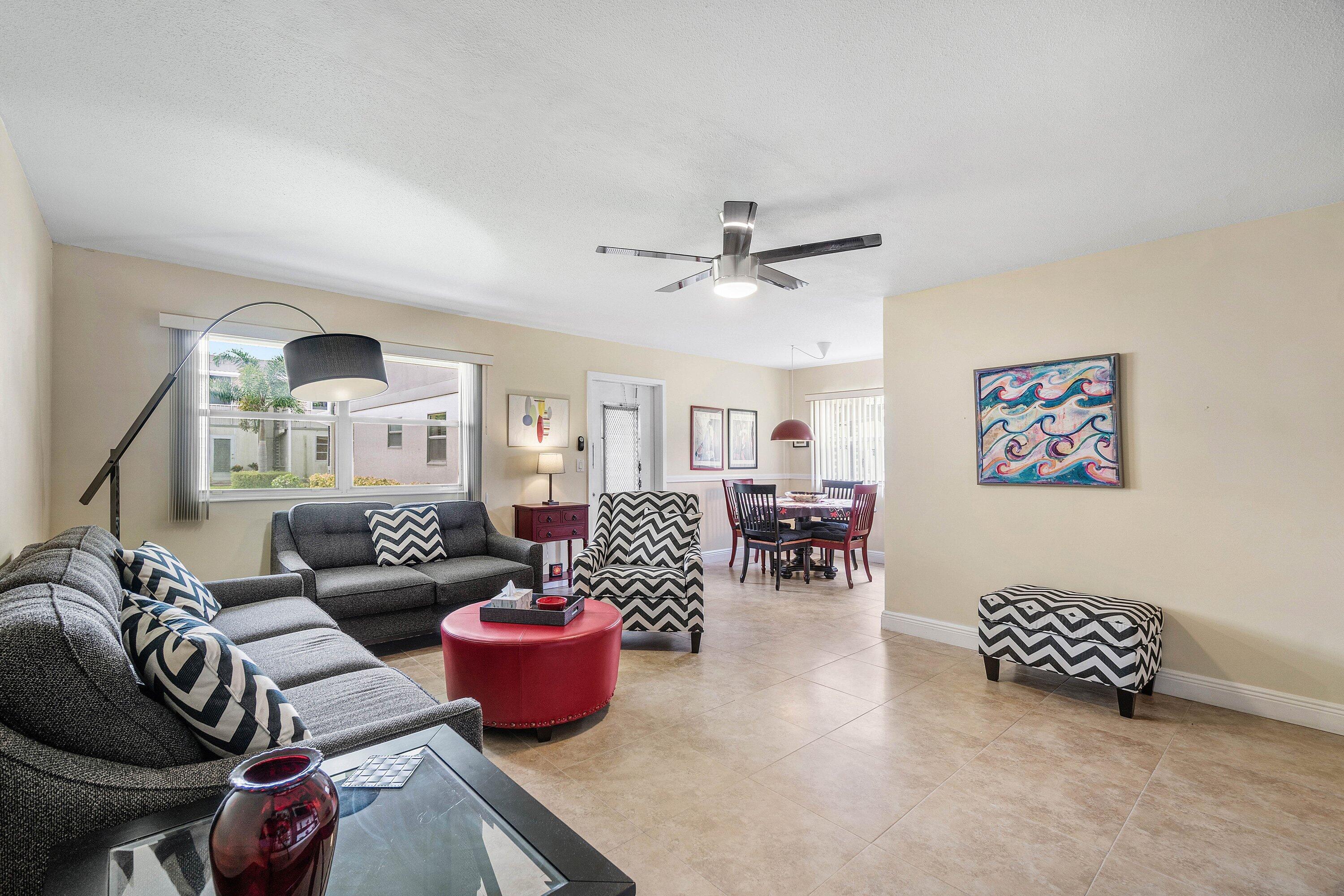 737 FLANDERS P Drive, Delray Beach, FL 33484, Delray Beach - Photo 4