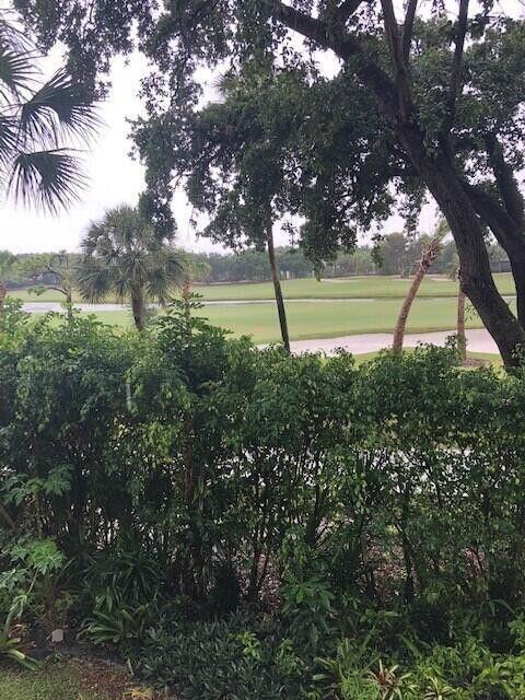 2811 Village Boulevard 202, West Palm Beach, FL 33409, West Palm Beach - Photo 4