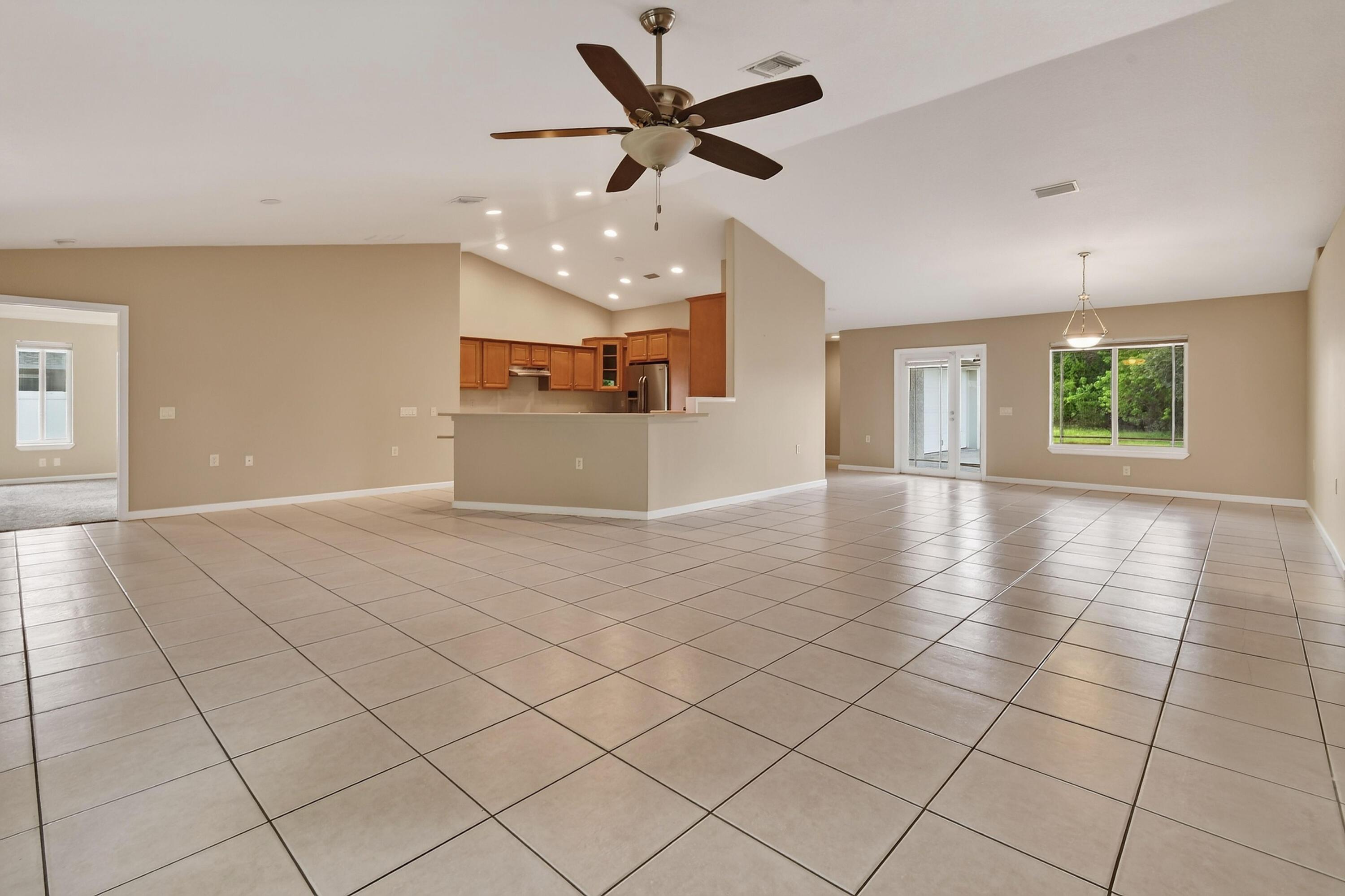 1061 SW BENSCHOP Avenue, Port St. Lucie, FL 34953, Port St. Lucie - Photo 5