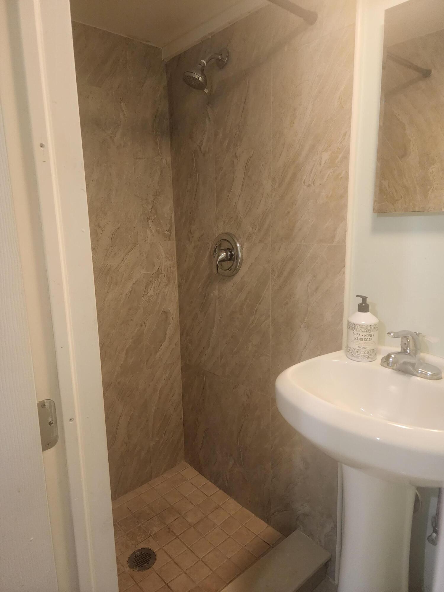 2430 SW 82ND Terrace, Miramar, FL 33025, Miramar - Photo 4