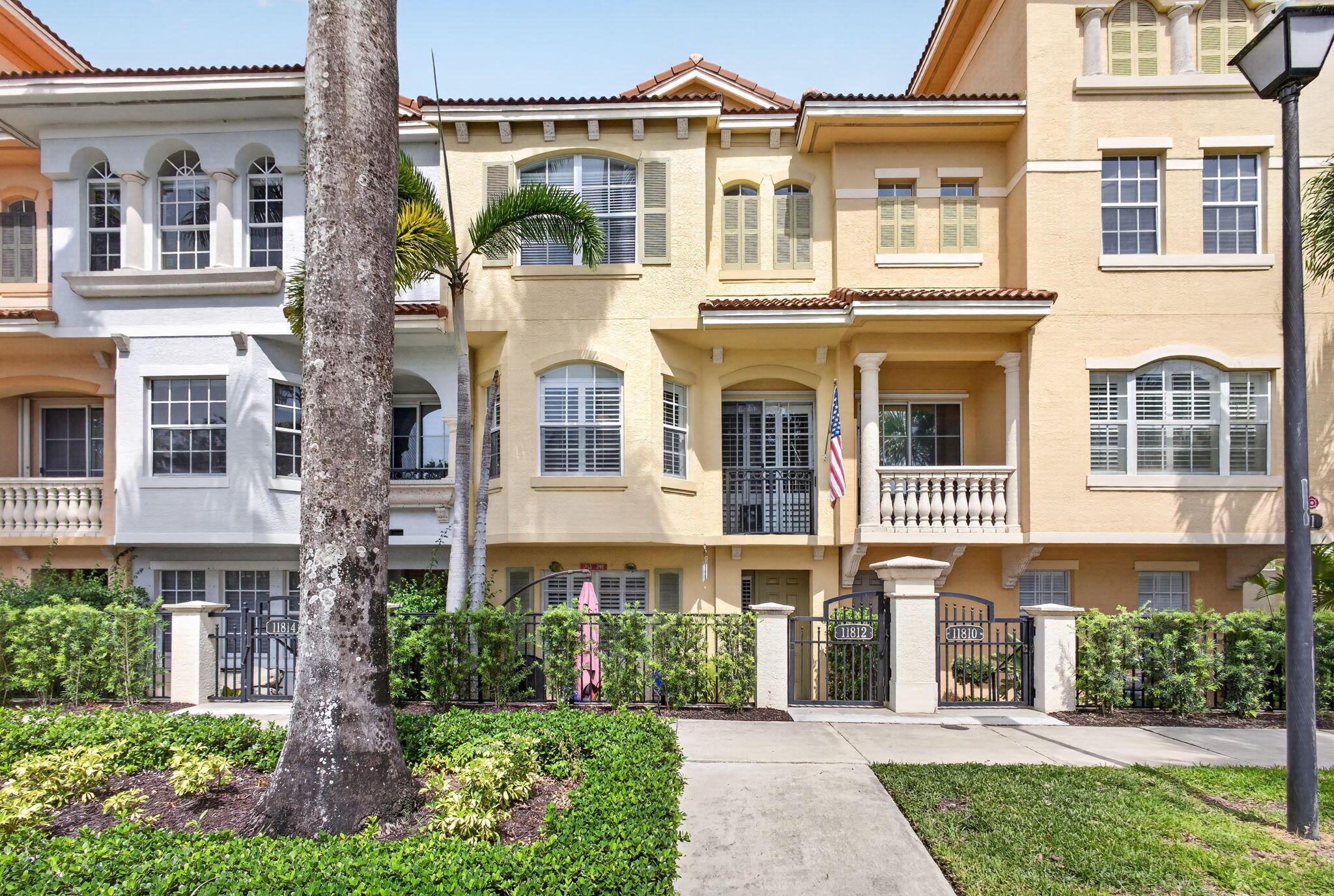 11812 Valencia Gardens Avenue, Palm Beach Gardens, FL 33410, Palm Beach Gardens - Photo 2