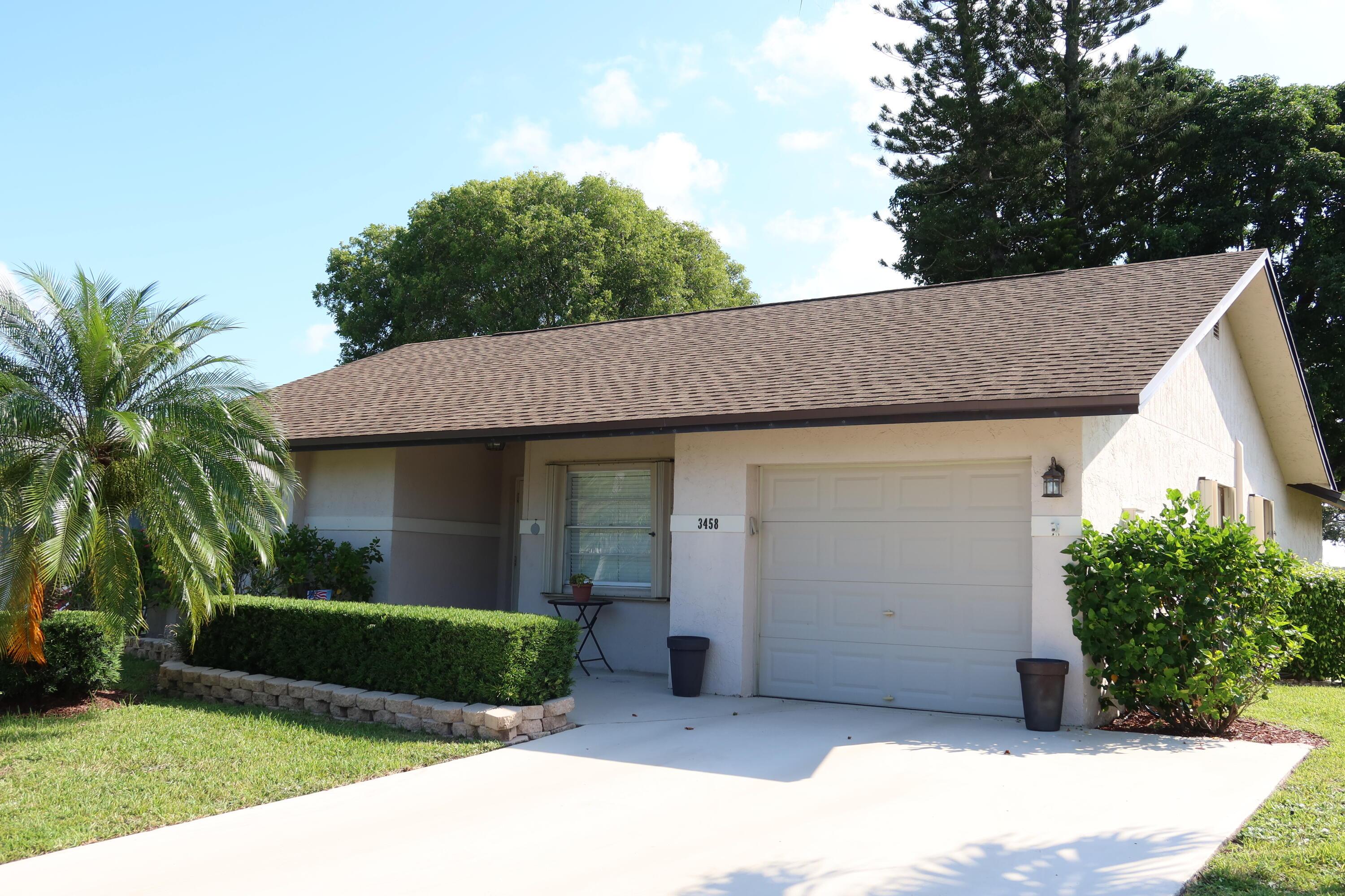 3458 Amalfi Drive, West Palm Beach, FL 33417, West Palm Beach - Photo 2