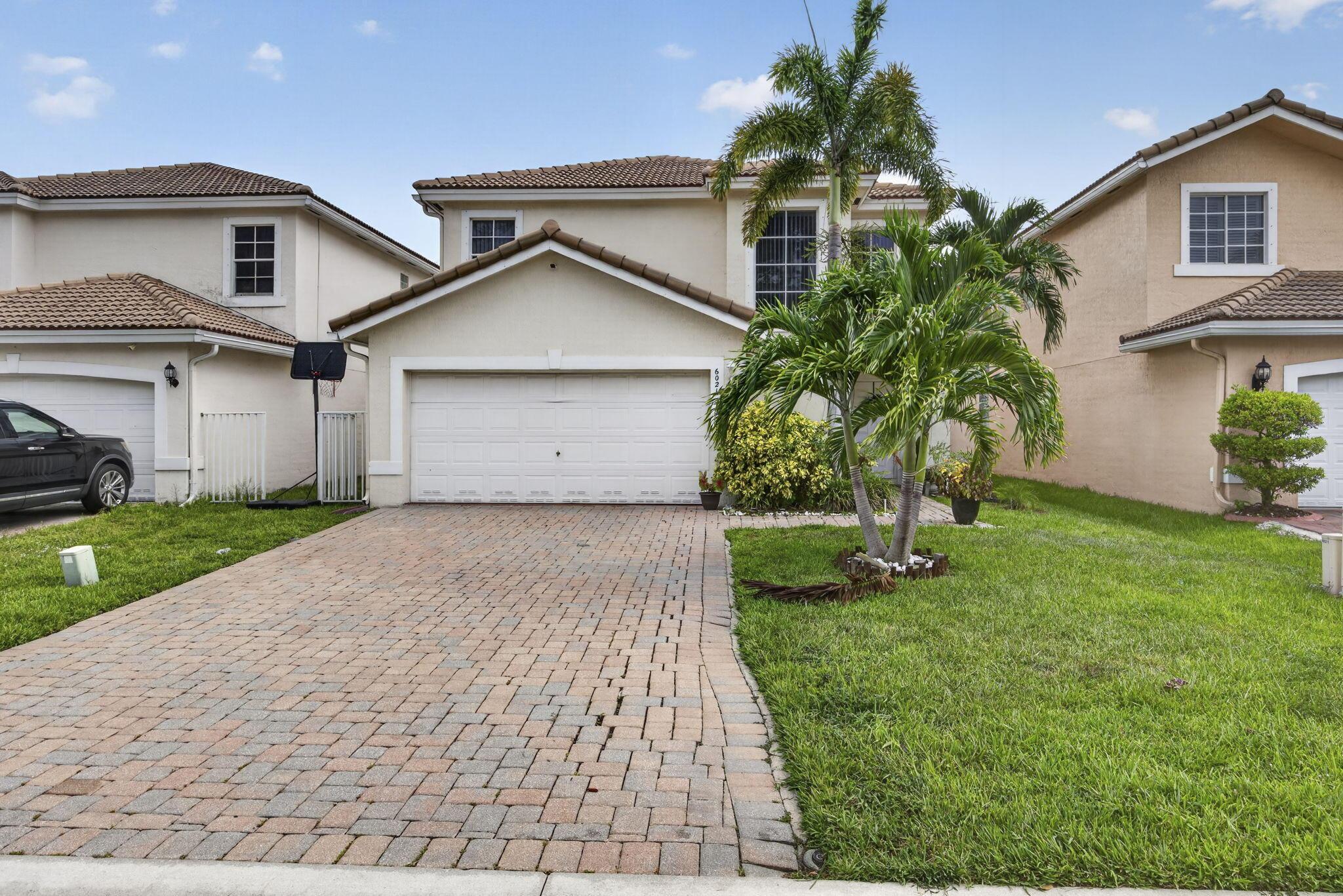 6021 Adriatic Way, West Palm Beach, FL 33413, West Palm Beach