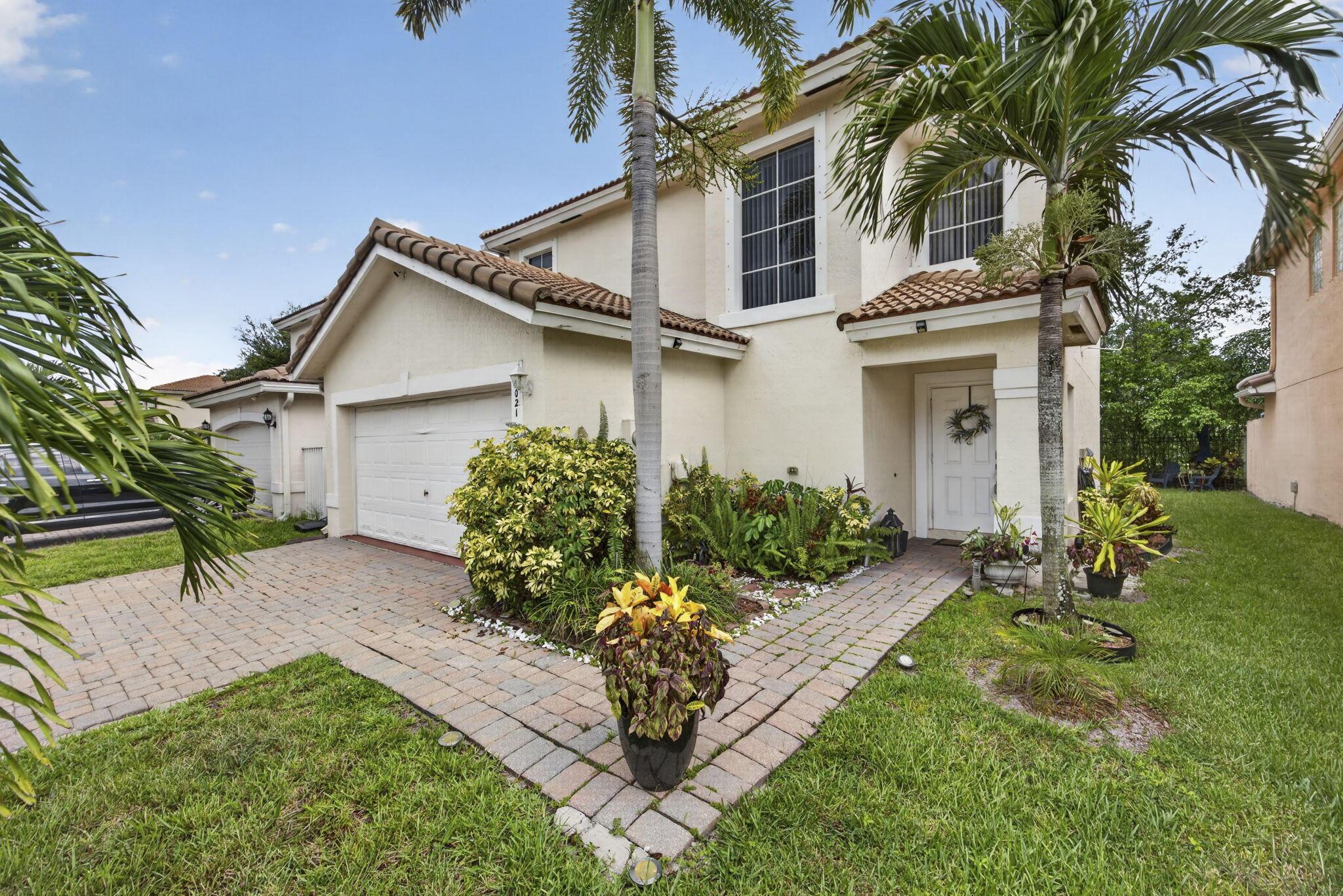 6021 Adriatic Way, West Palm Beach, FL 33413, West Palm Beach - Photo 4