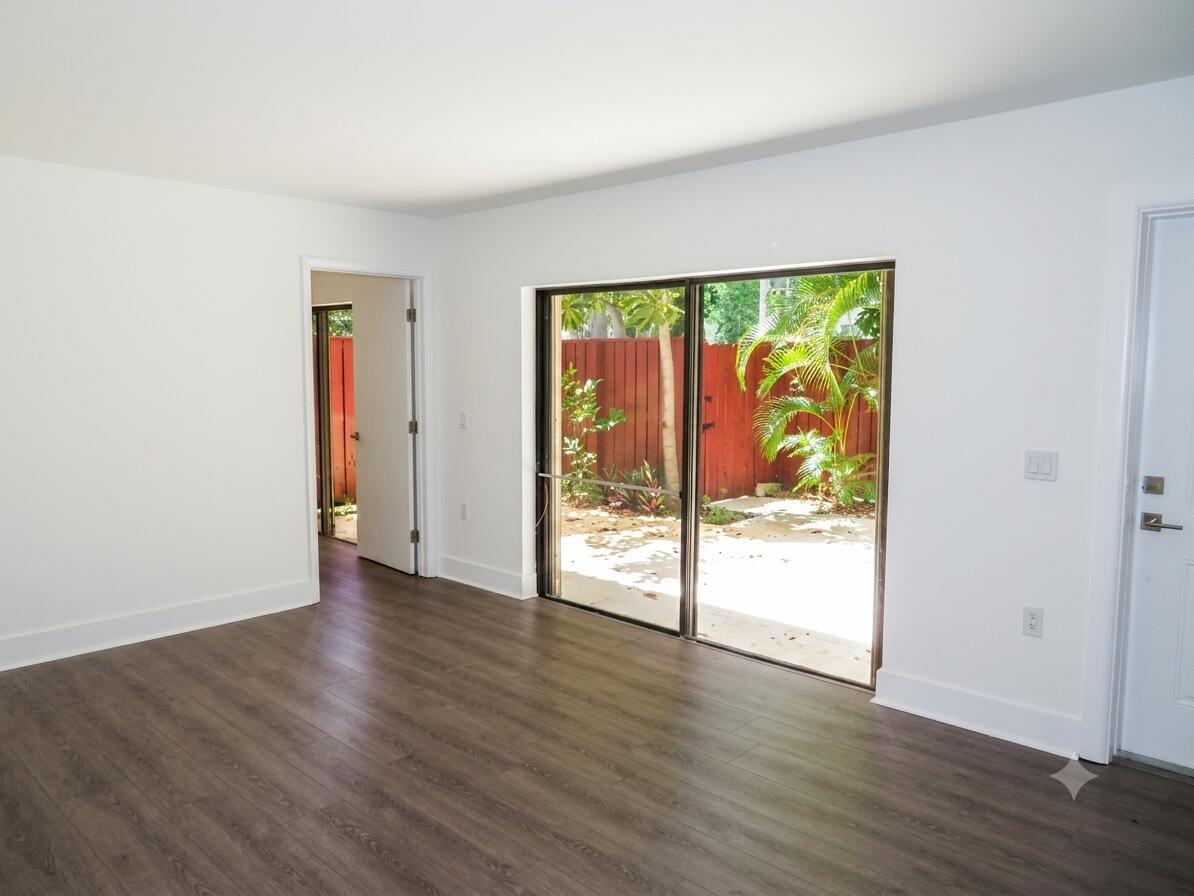 1700 EMBASSY Drive 708, West Palm Beach, FL 33401, West Palm Beach - Photo 3