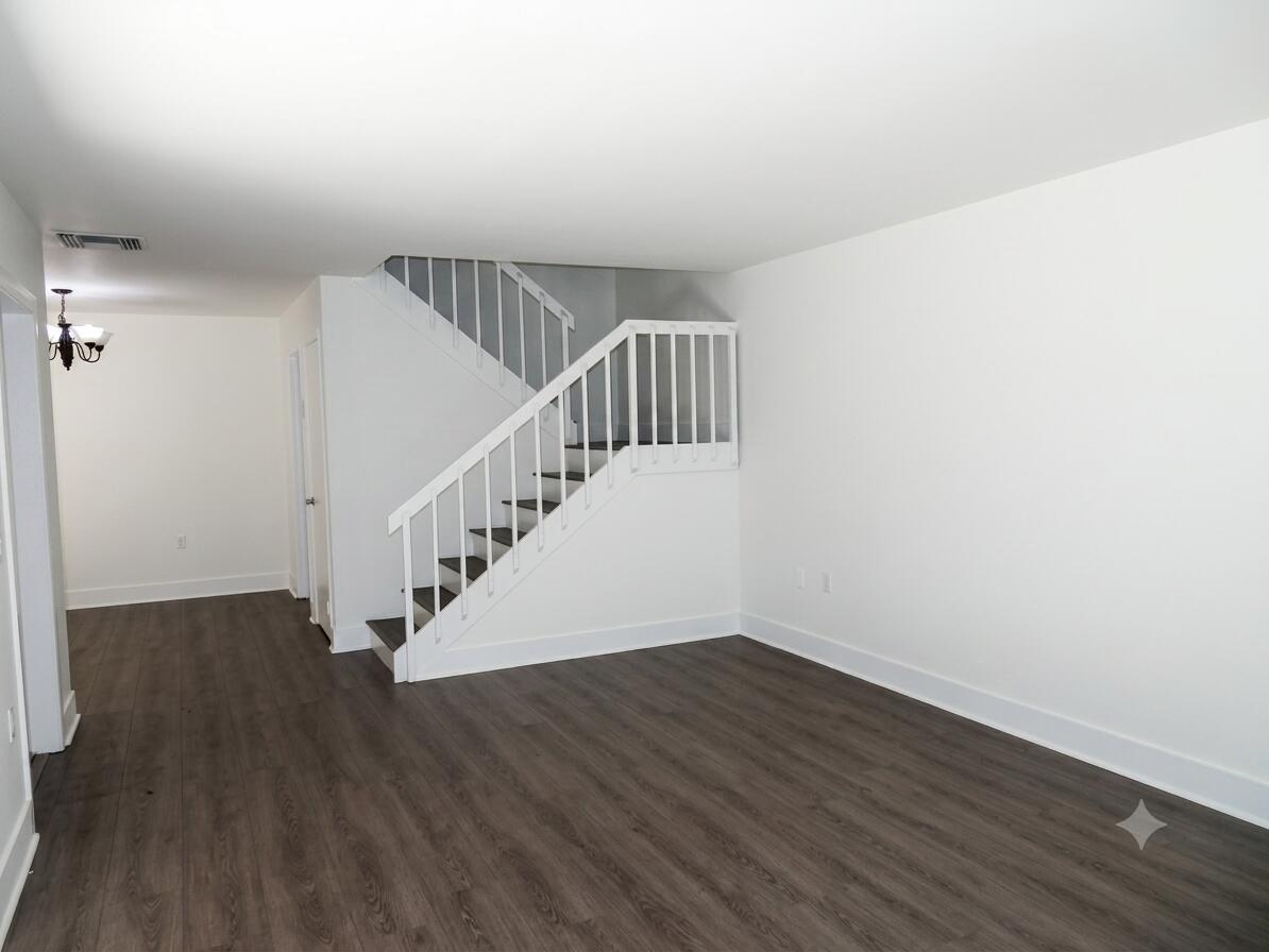 1700 EMBASSY Drive 708, West Palm Beach, FL 33401, West Palm Beach - Photo 4