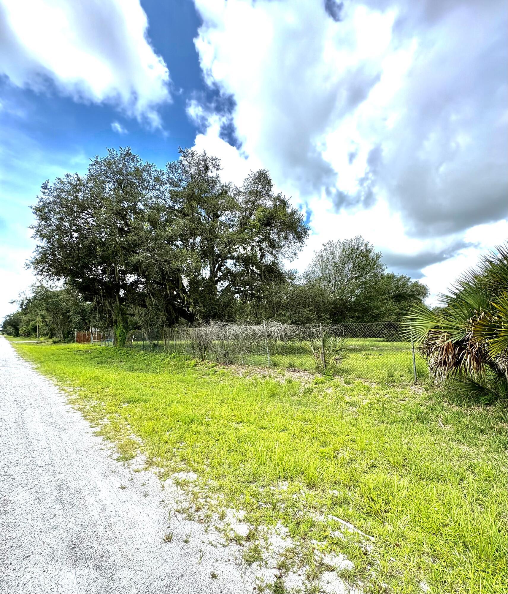 450 S JINETE Street, Clewiston, FL 33440, Clewiston - Photo 2