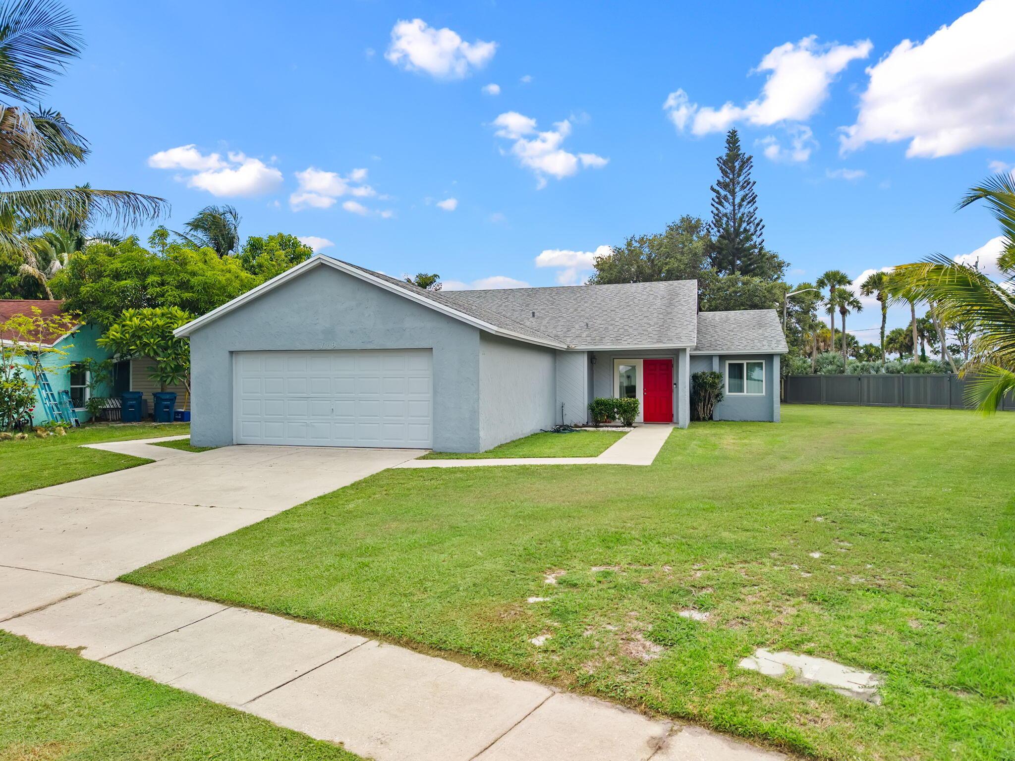 119 Lakeside Circle, Jupiter, FL 33458, Jupiter