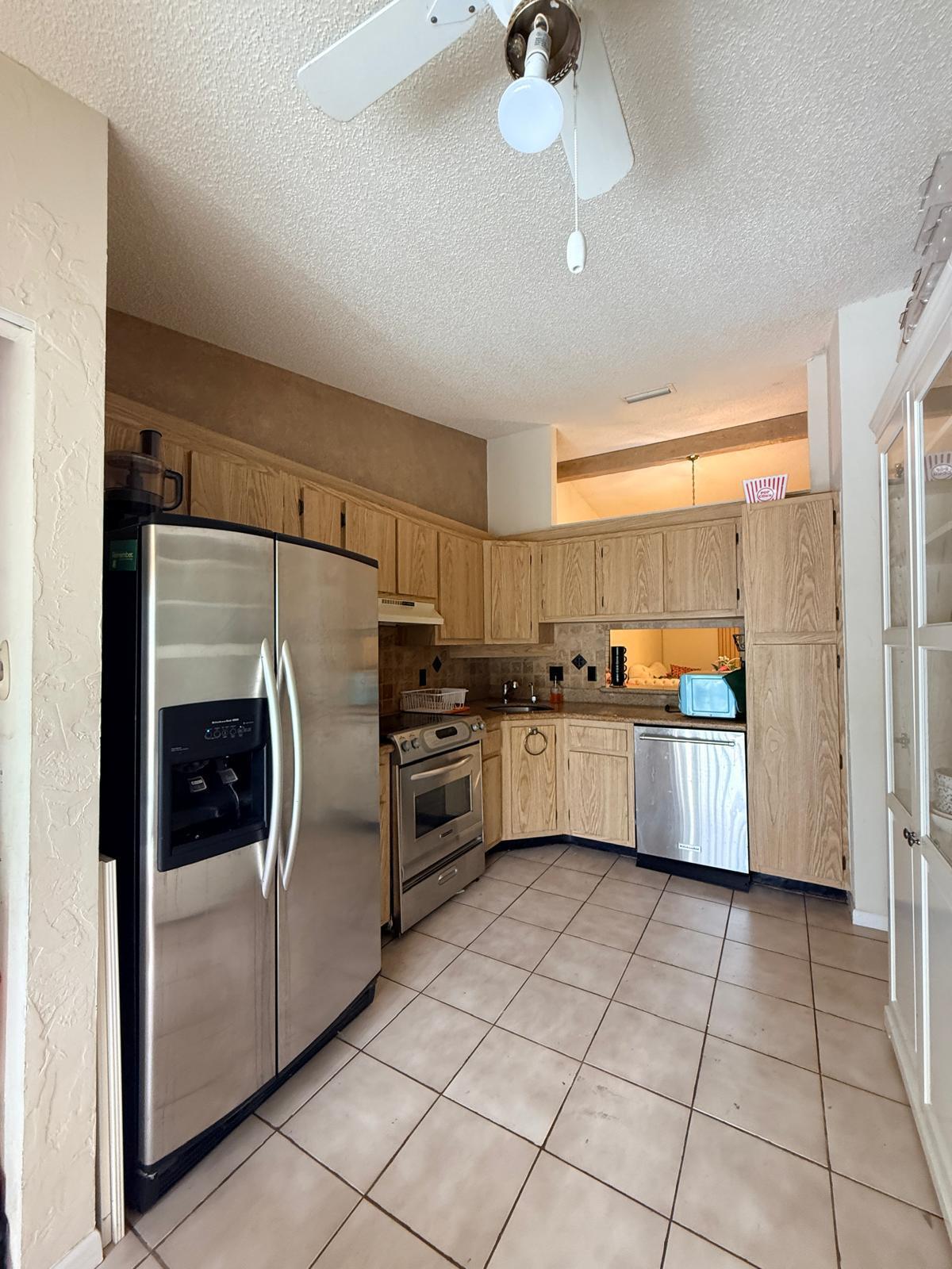 1017 Green Pine Boulevard H, West Palm Beach, FL 33409, West Palm Beach - Photo 5