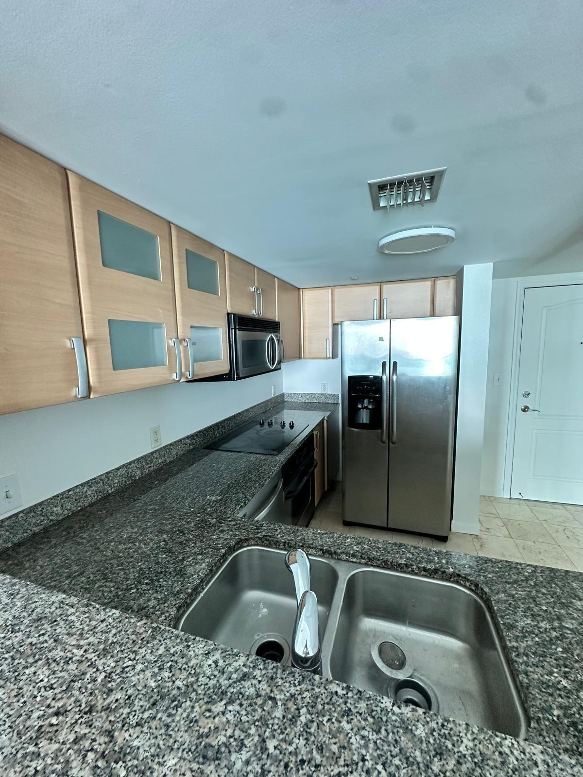 2101 Brickell Avenue 808, Miami, FL 33129, Miami - Photo 3