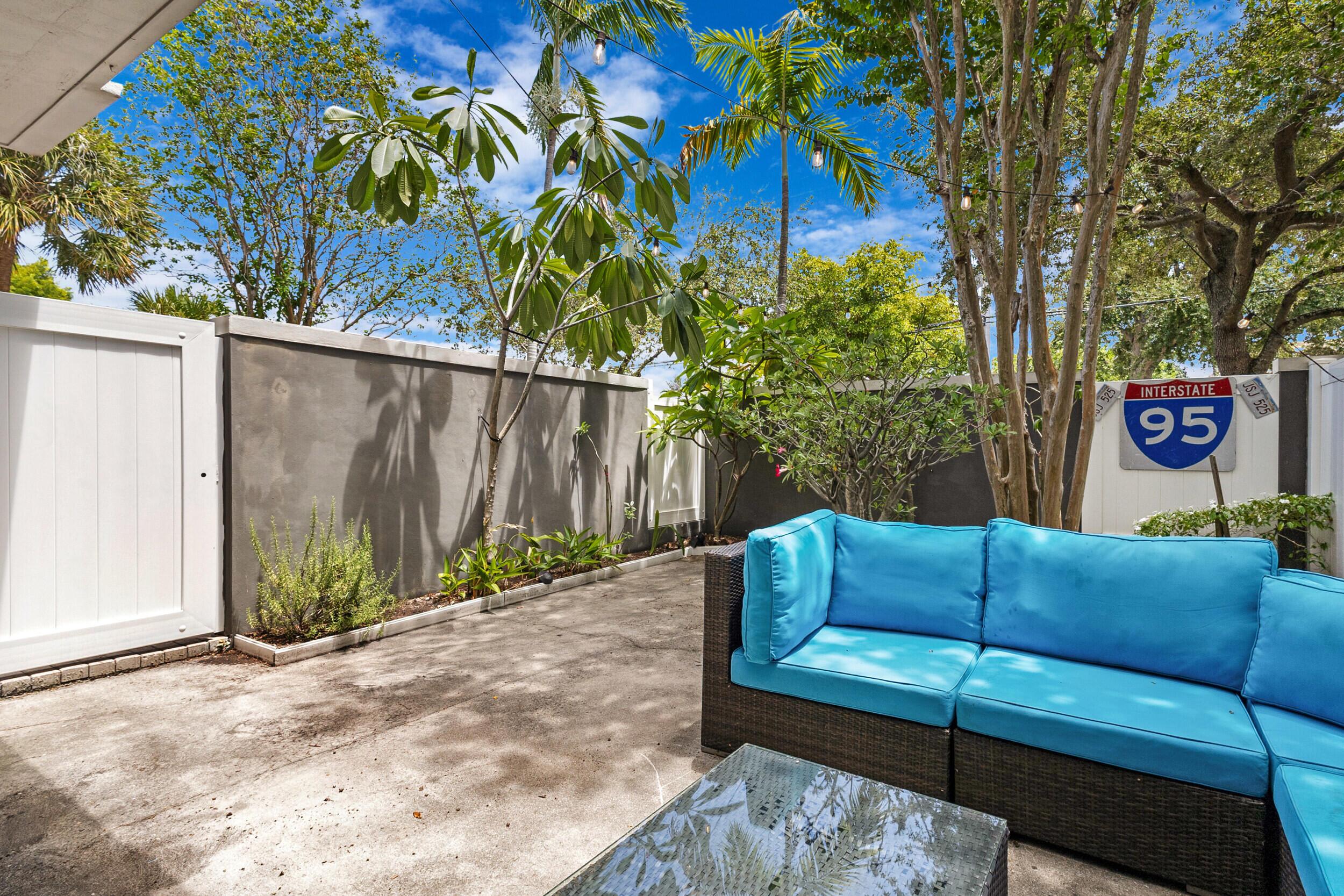 711 SE 16th Court, Fort Lauderdale, FL 33316, Fort Lauderdale - Photo 3