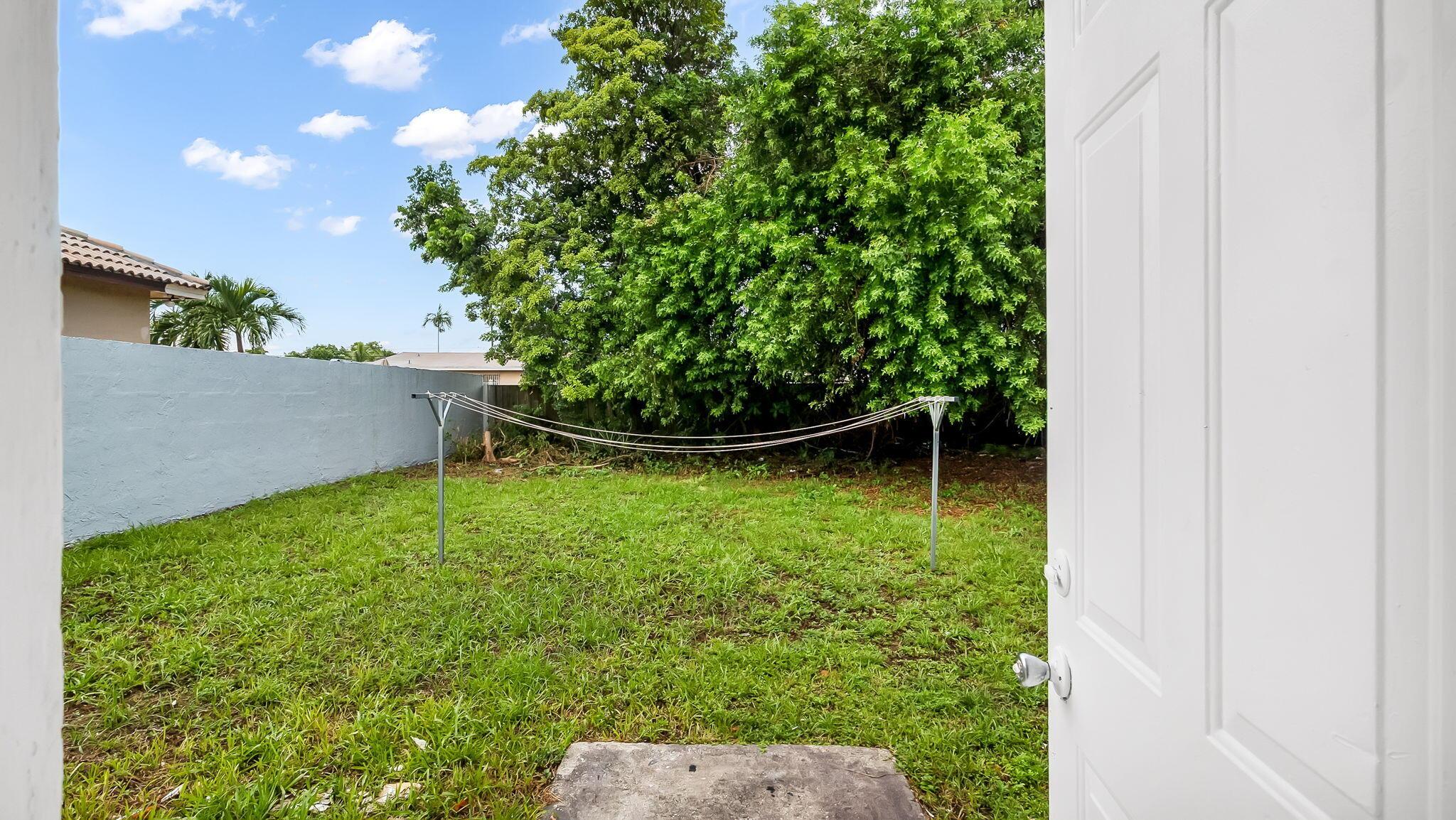 5015 SW 25TH Street, West Park, FL 33023, West Park - Photo 4