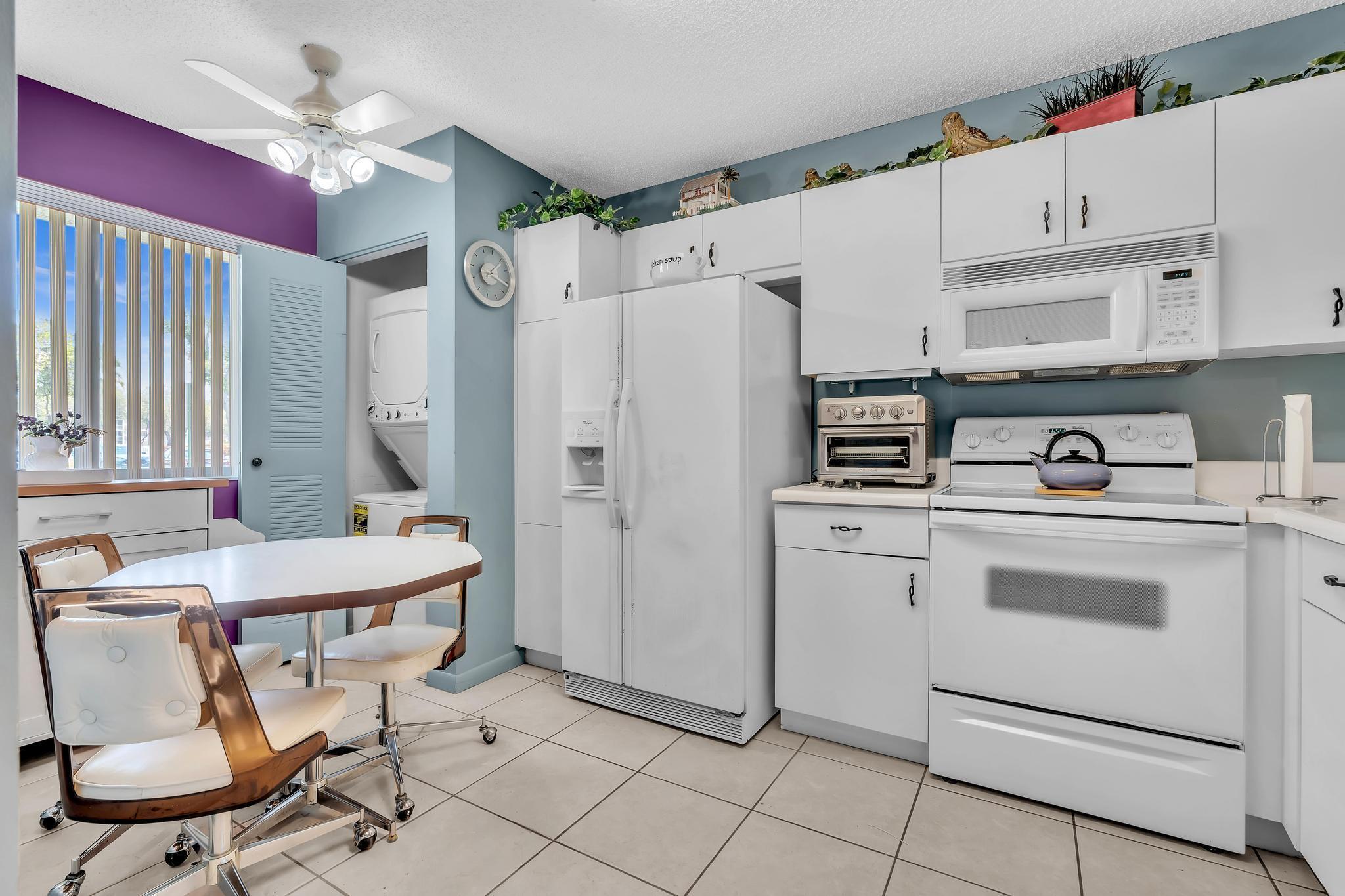 9560 WELDON Circle J110, Tamarac, FL 33321, Tamarac - Photo 5