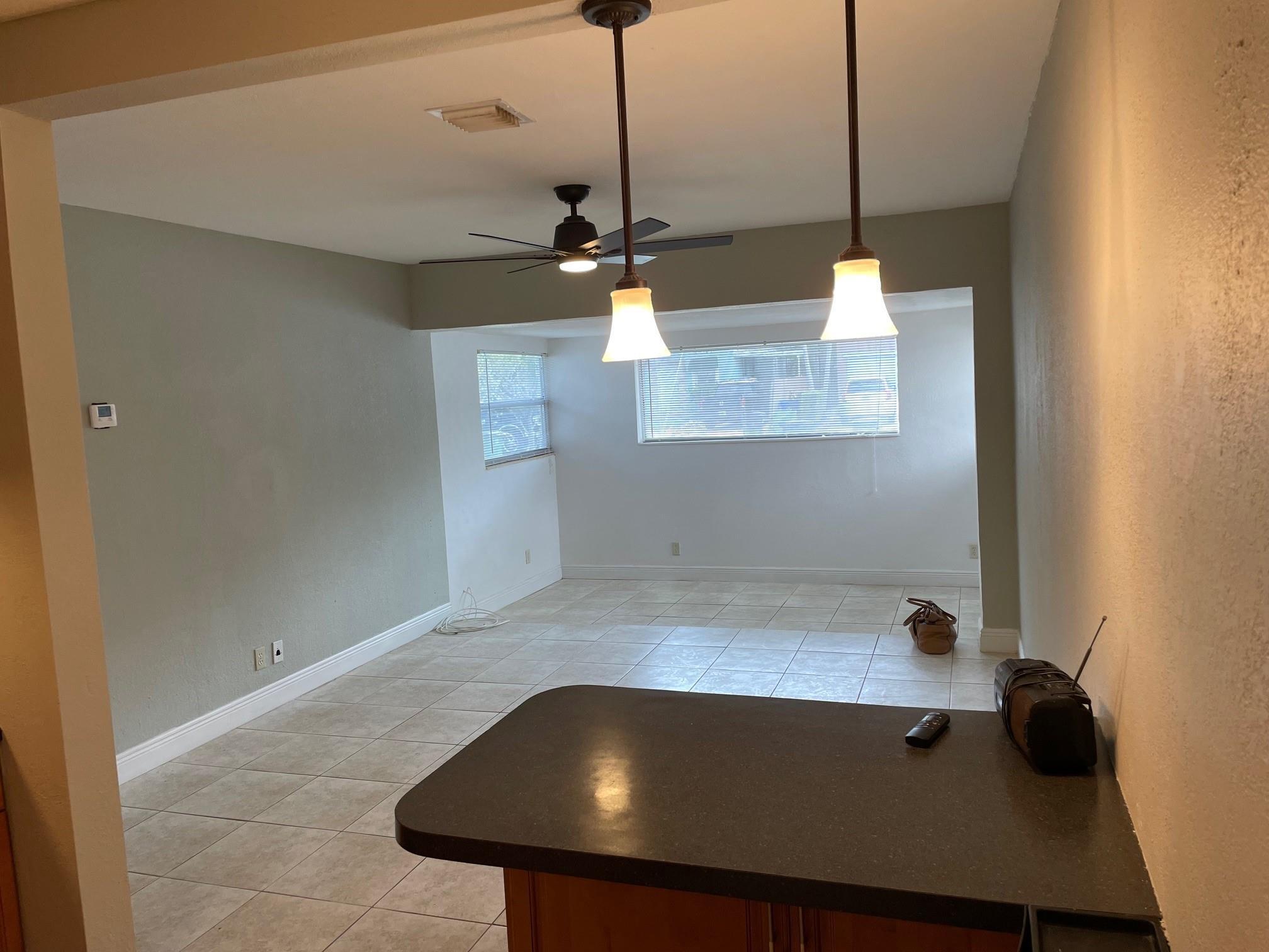 319 SW 15TH Street, Fort Lauderdale, FL 33315, Fort Lauderdale - Photo 4