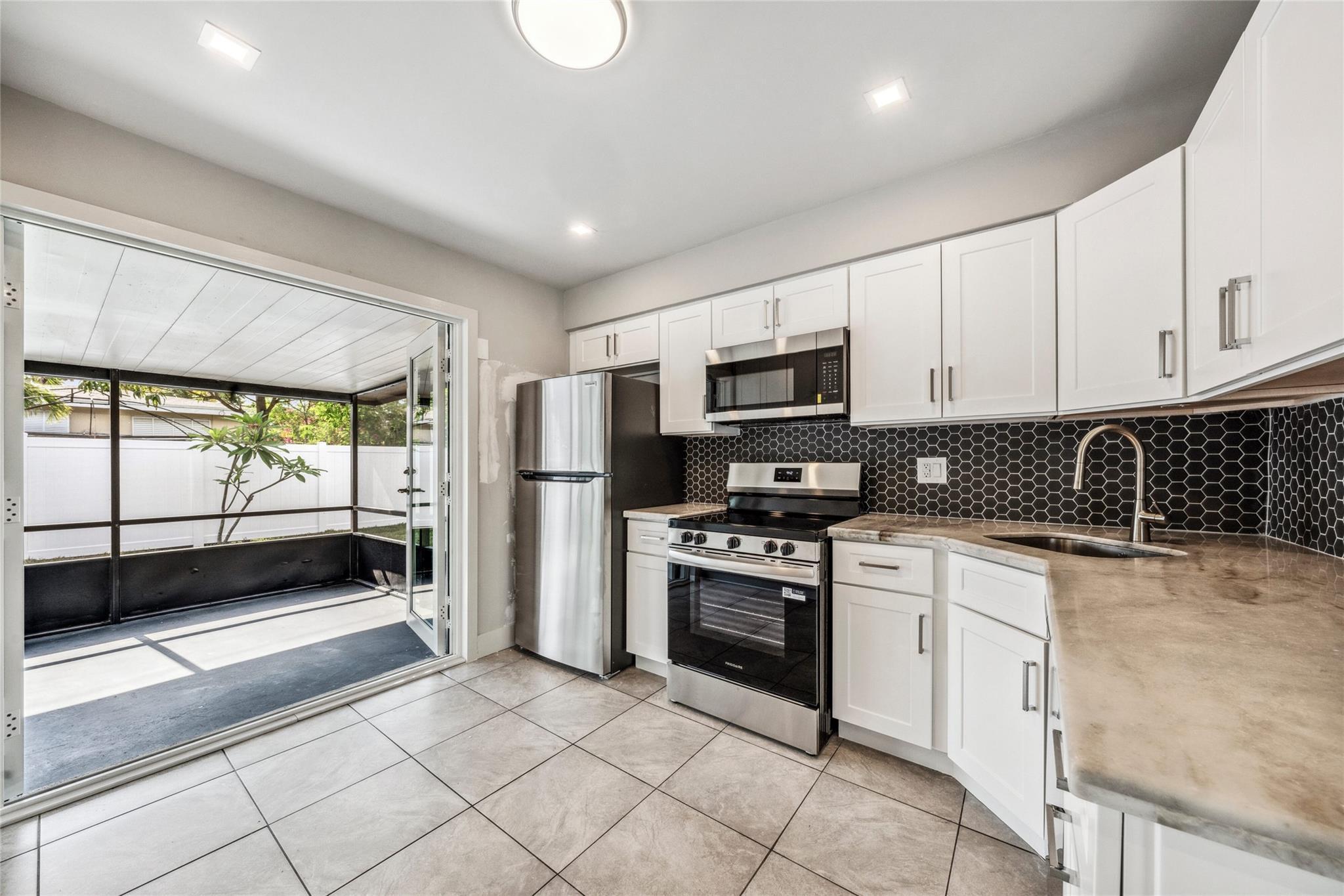 4800 NE 4th Avenue, Oakland Park, FL 33334, Oakland Park - Photo 5
