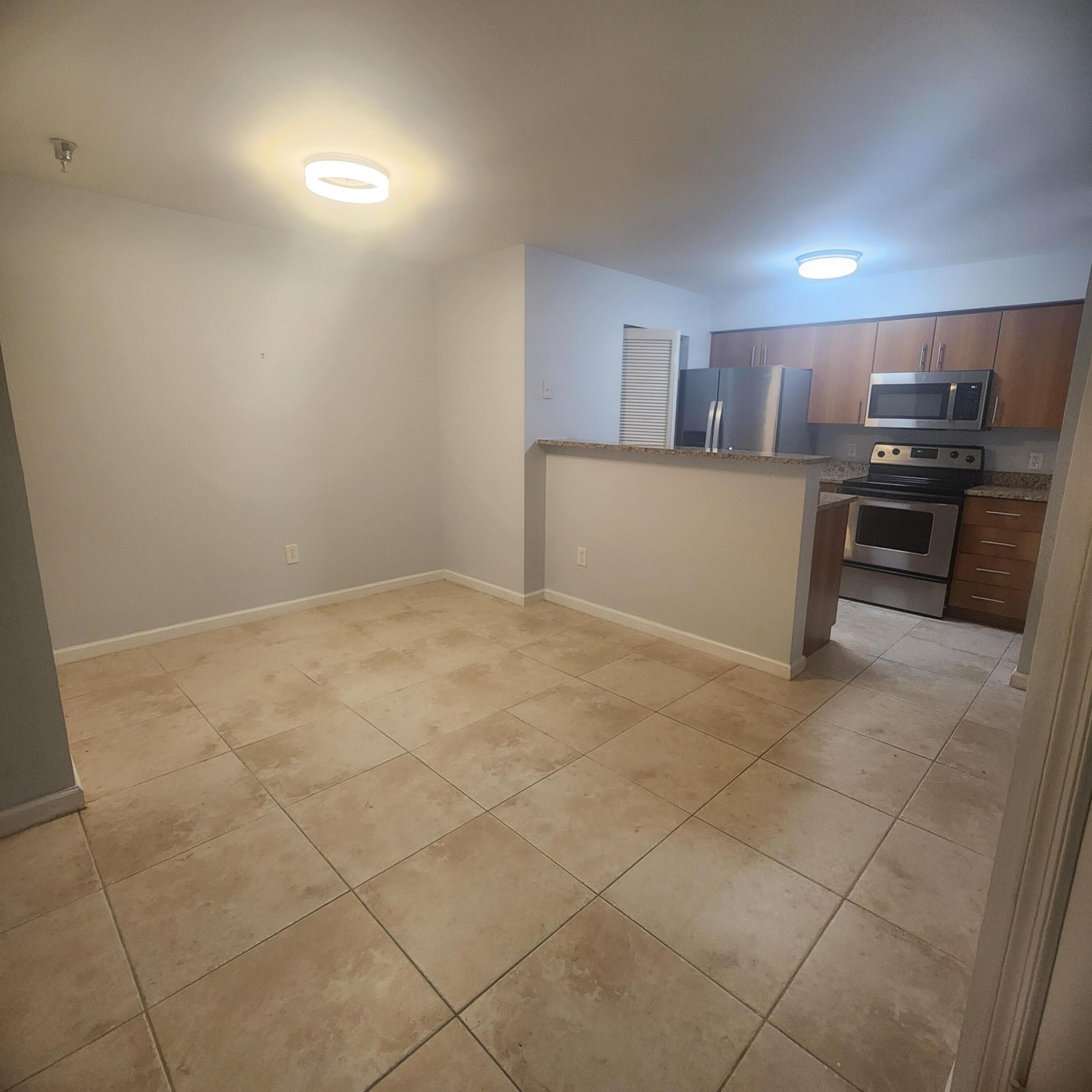 1050 CRYSTAL Way K, Delray Beach, FL 33444, Delray Beach - Photo 5