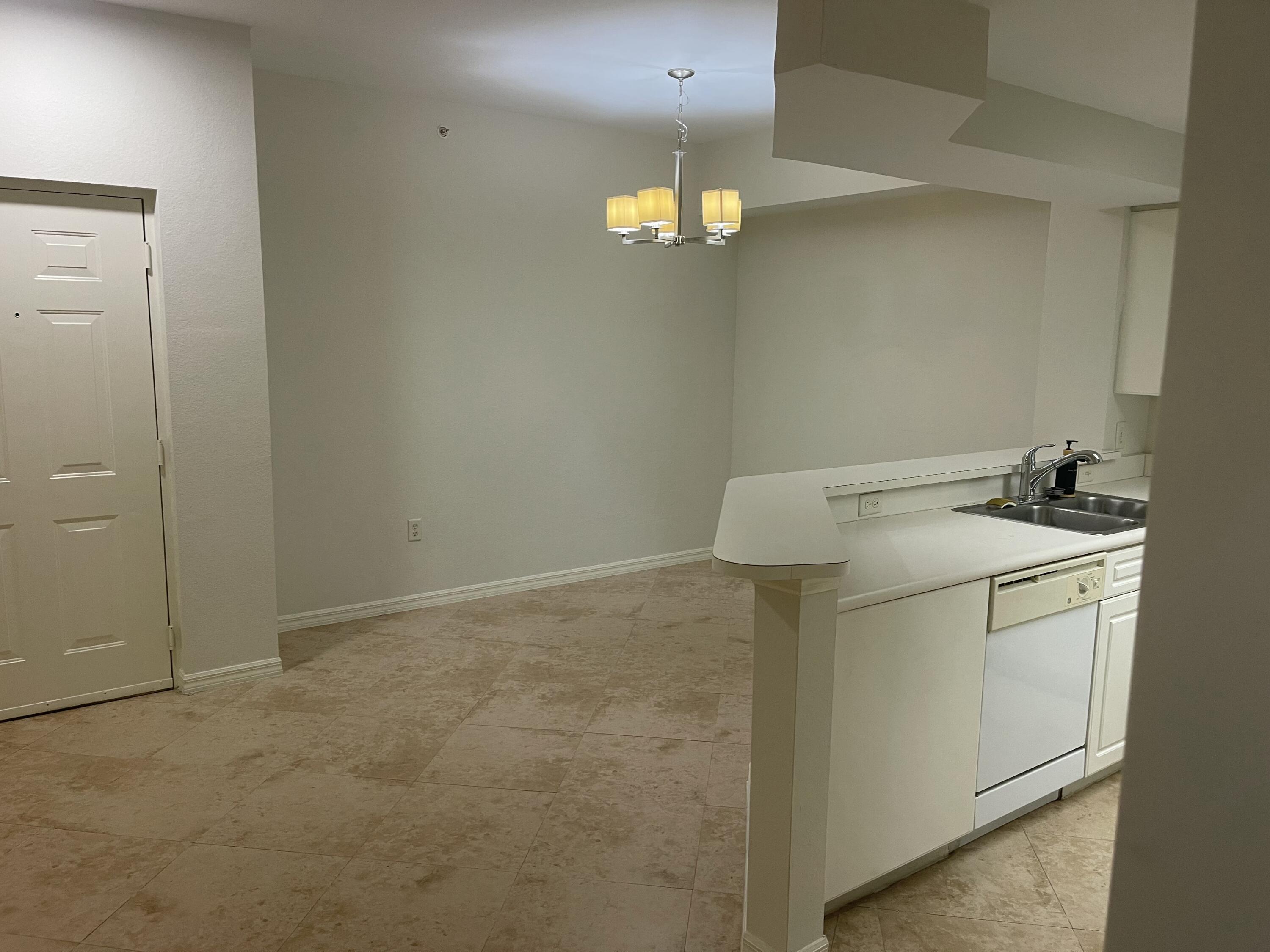 2729 Anzio Court 102, Palm Beach Gardens, FL 33410, Palm Beach Gardens - Photo 3